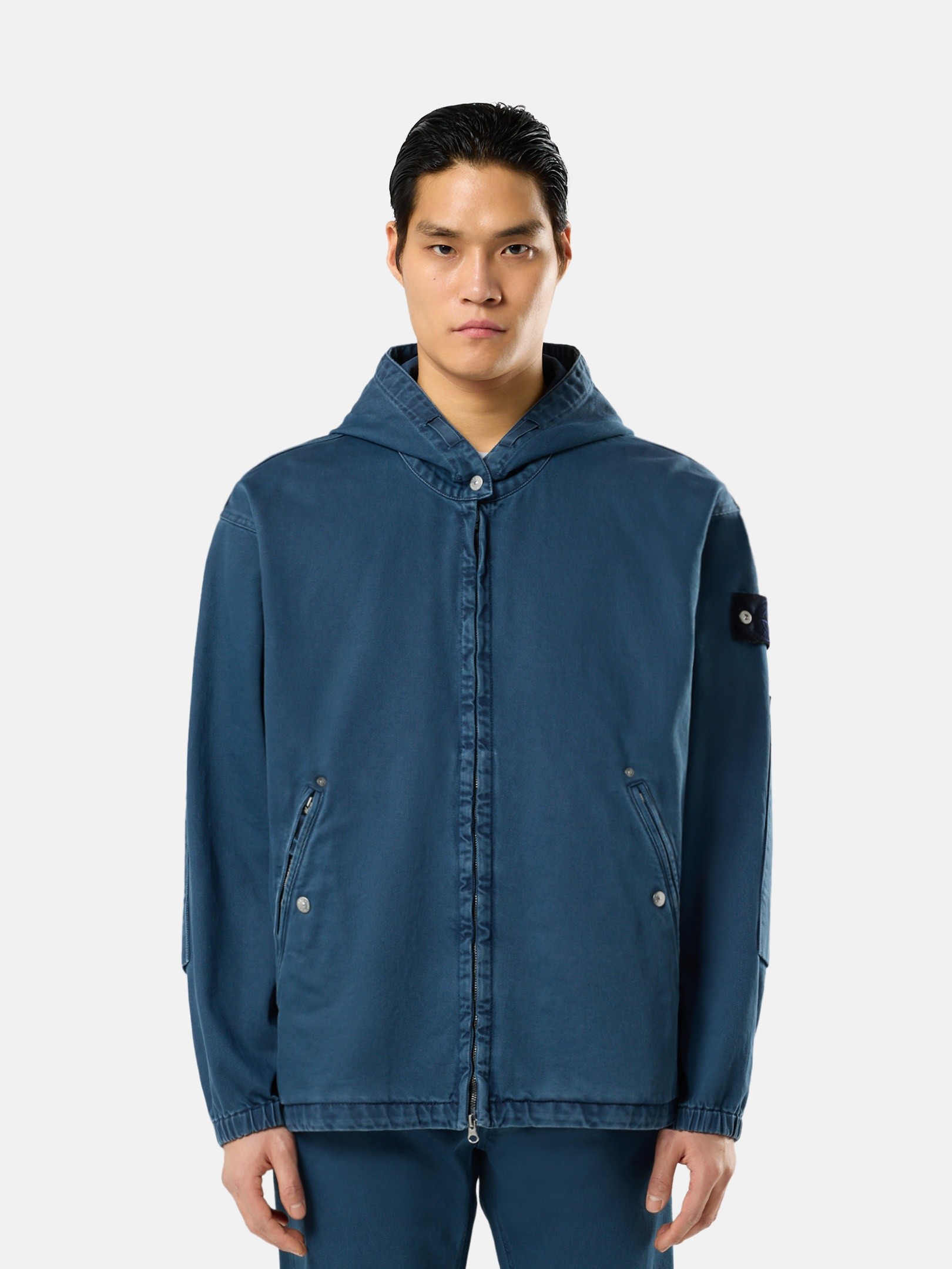 メンズ向けコートやジャケットなどアウターウェア | Stone Island