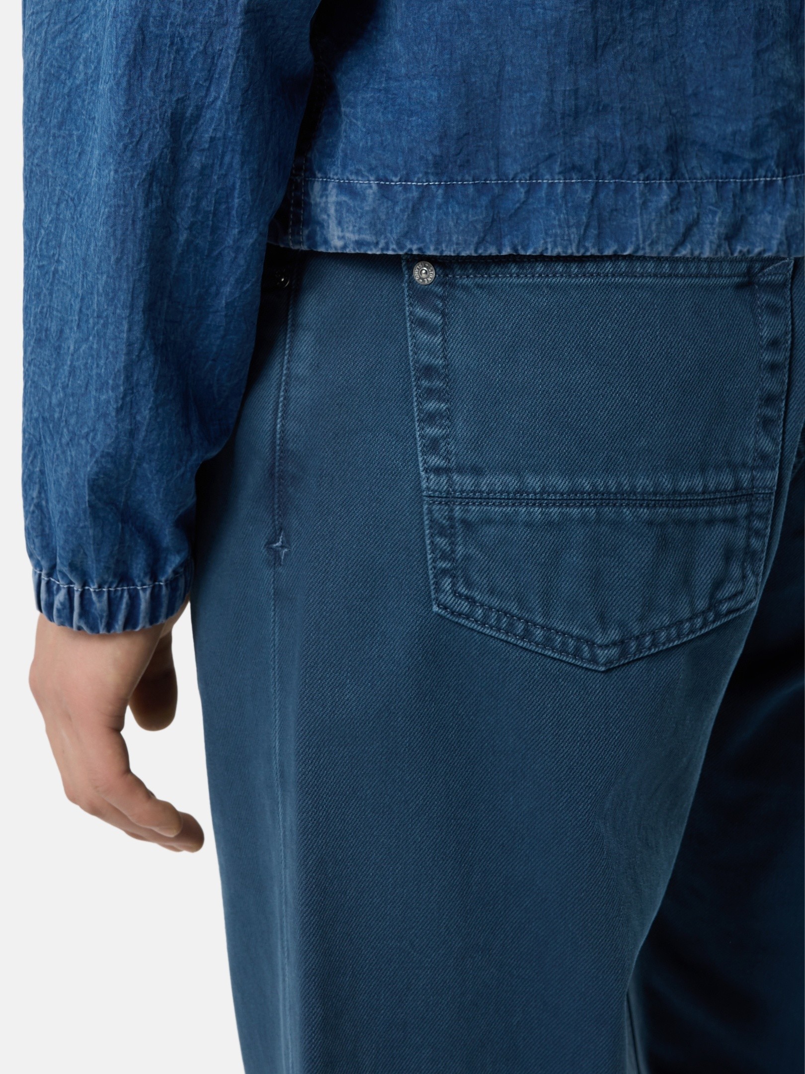 Indigo Regular-straight-fit five-pocket jeans J100005 LIGHT BULL