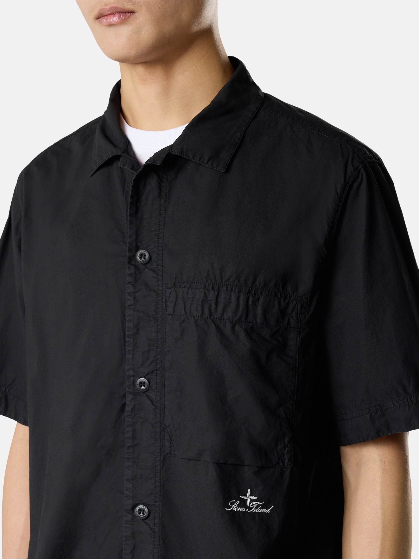 Black Comfort-fit short-sleeve shirt with chest pocket 1100006