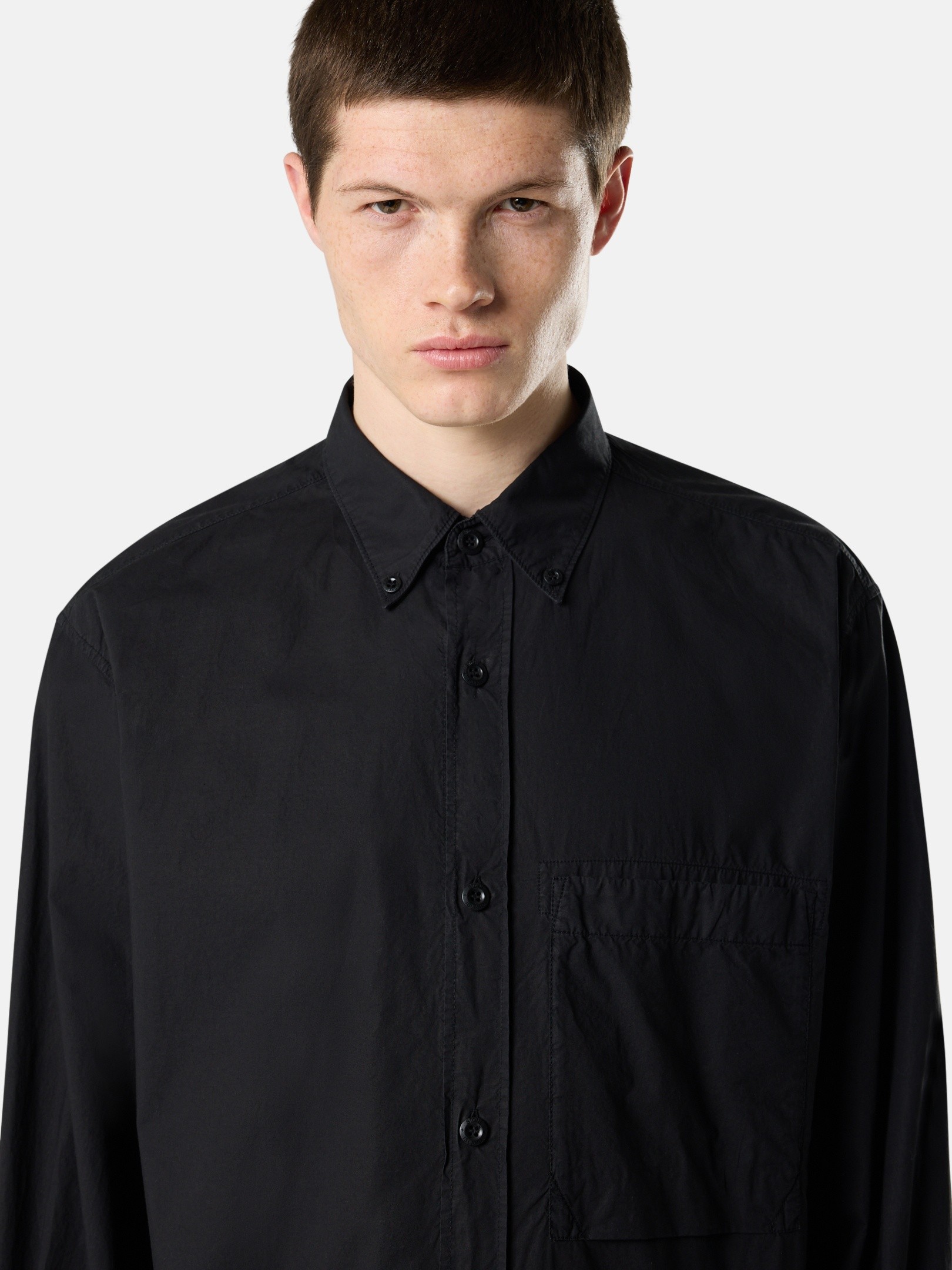 Black Comfort-fit long-sleeve shirt with chest pocket 1100002