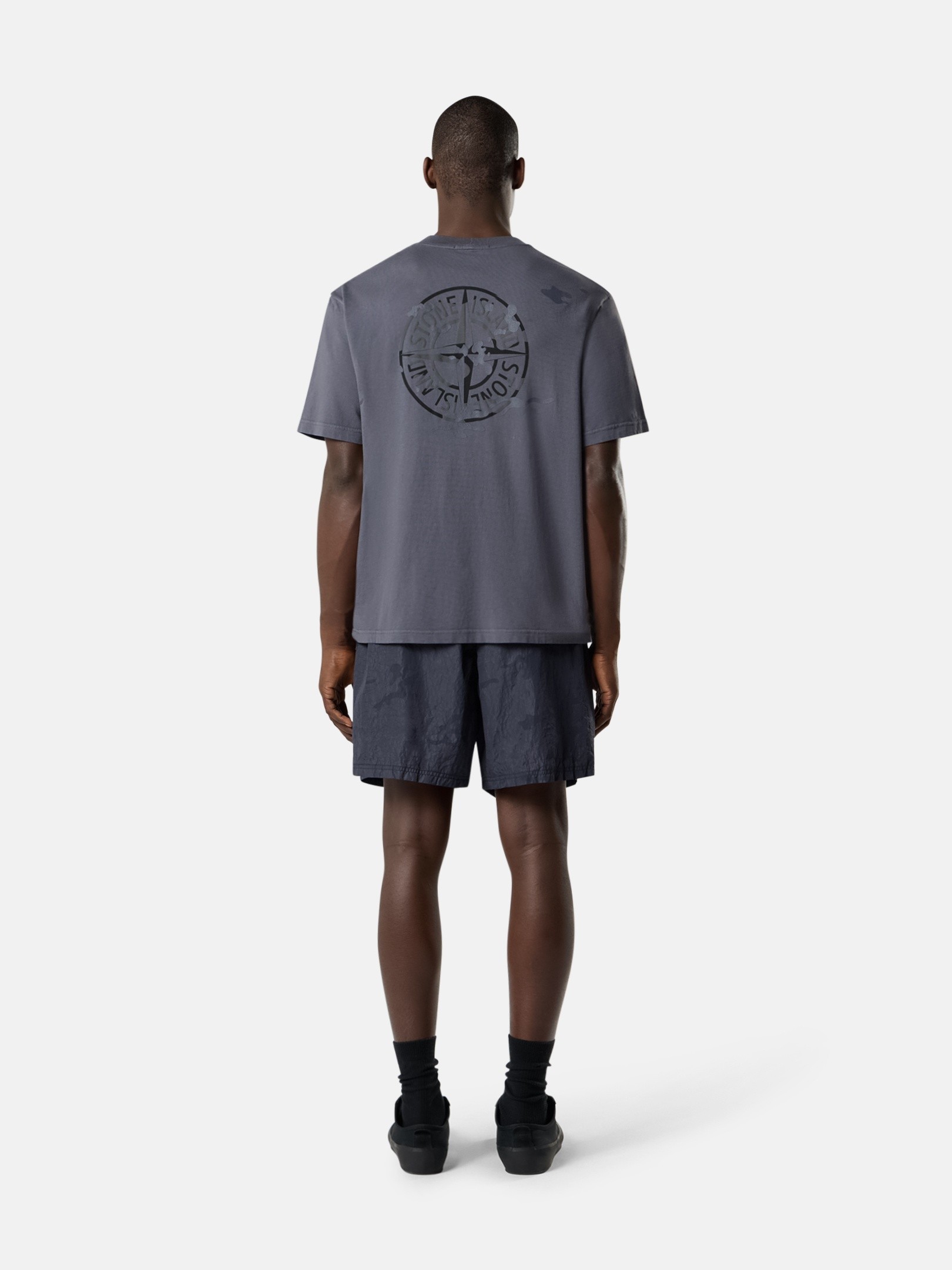 ブルーグレー レギュラーフィット Tシャツ 'Camo Compass'プリント