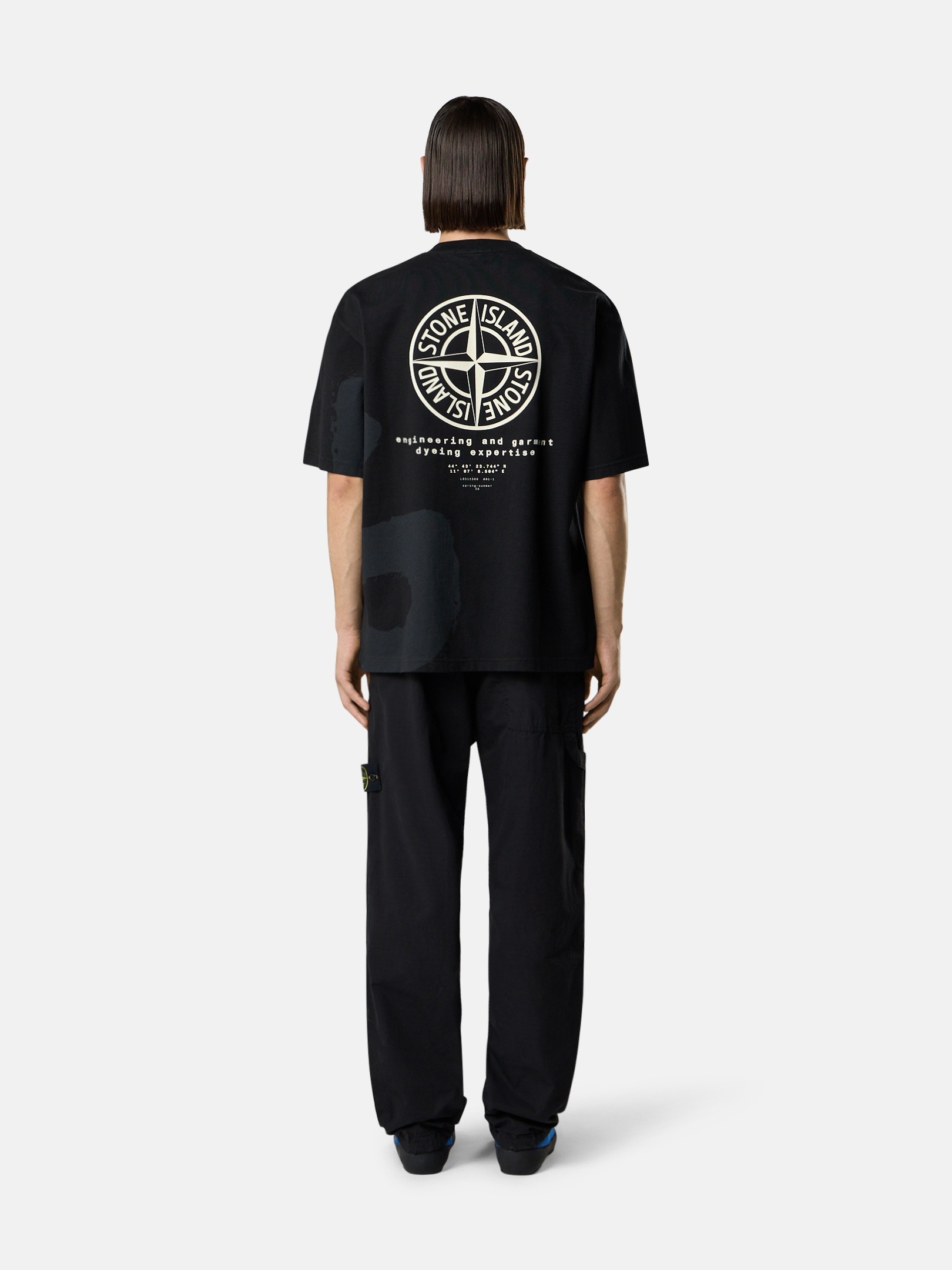 Black Regular-fit T-shirt with “Whirlwind Type” print 2100002