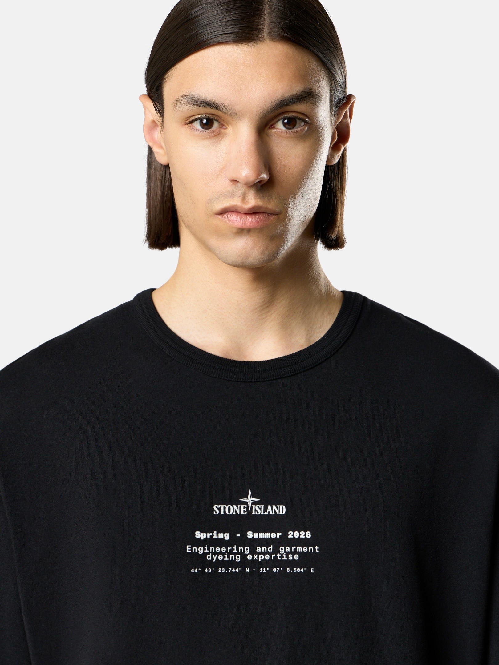 STONE ISLAND ブラック ロングスリーブ Tシャツ 【公式通販】