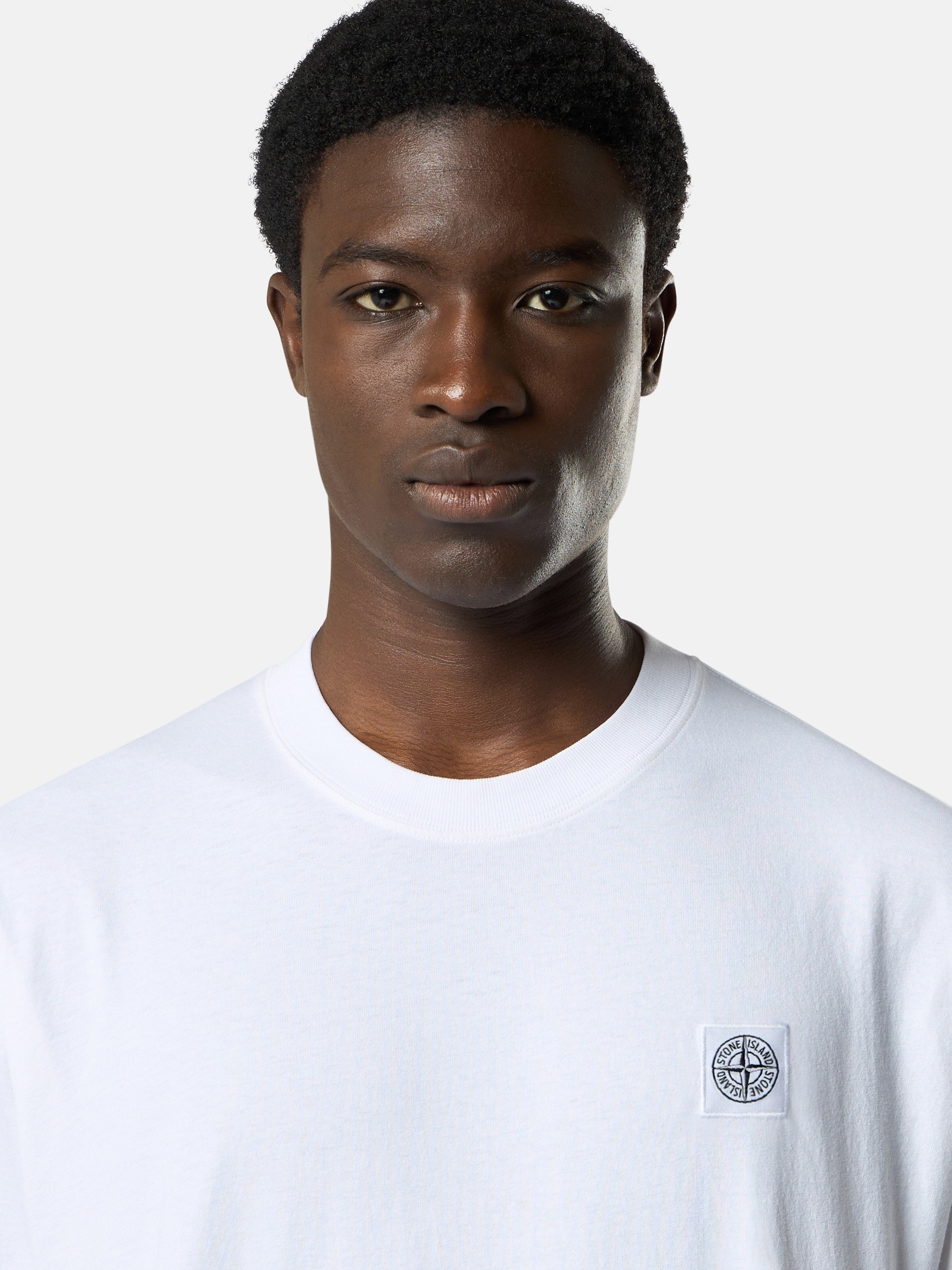 White Regular-fit T-shirt with Compass patch 2100030 COMBED