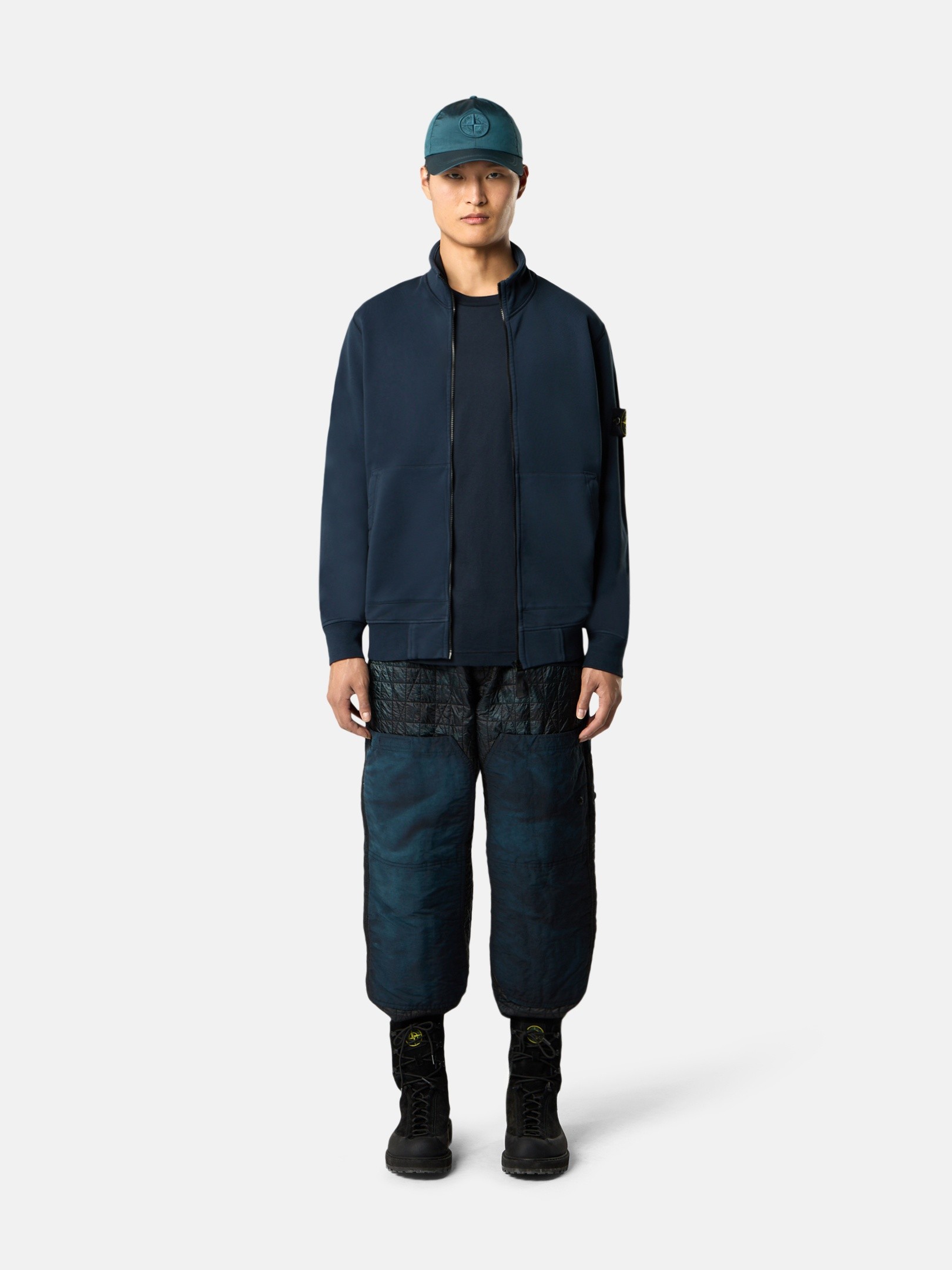 ネイビーブルー スリムフィット ロングスリーブ Tシャツ Compassパッチ 