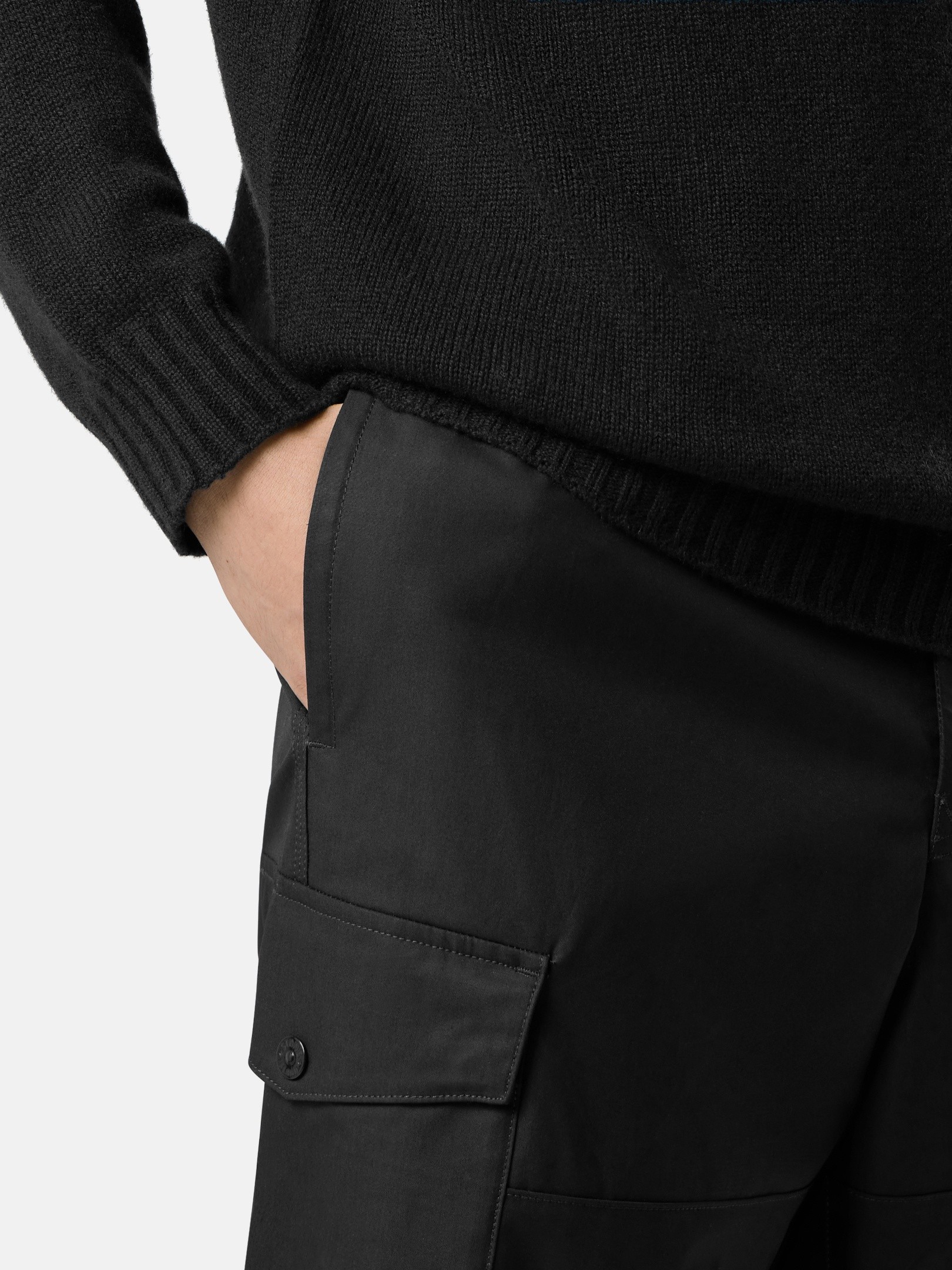 Black Windproof and breathable regular-fit cargo pants 3100045 ALL 
