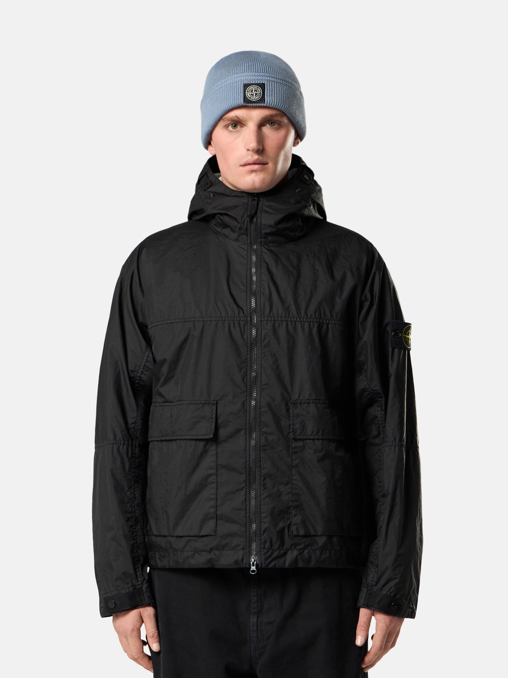 Black Hooded jacket with water-resistant membrane 4100004 MEMBRANA