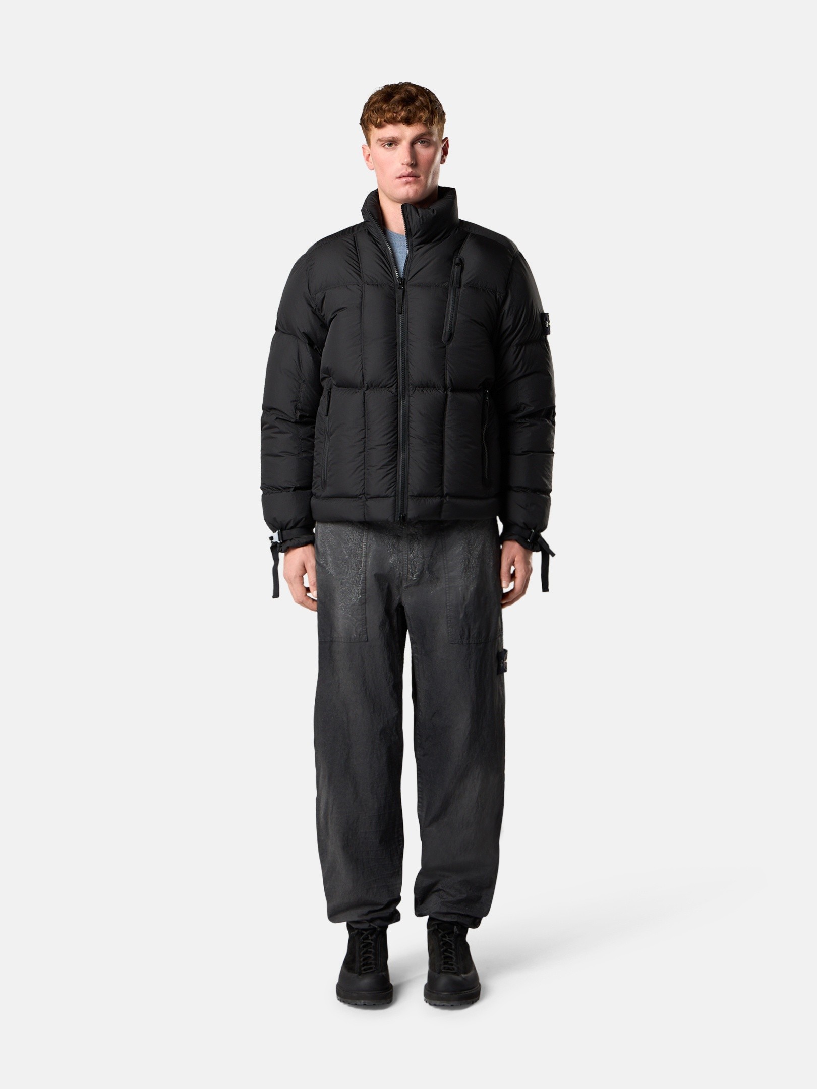 メンズ向けコートやジャケットなどアウターウェア | Stone Island