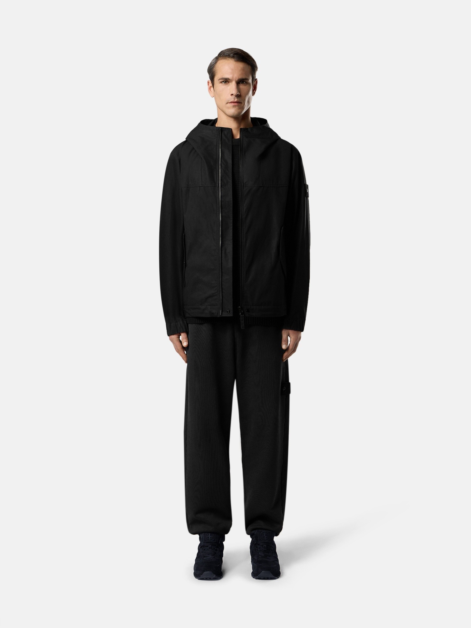 モノクロのジャケット、パンツ、ニットウェアのStone Island Ghost