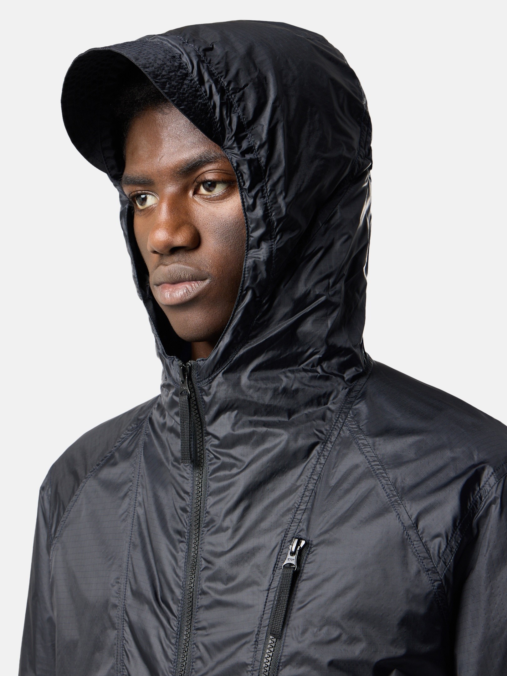 メンズ向けコートやジャケットなどアウターウェア | Stone Island
