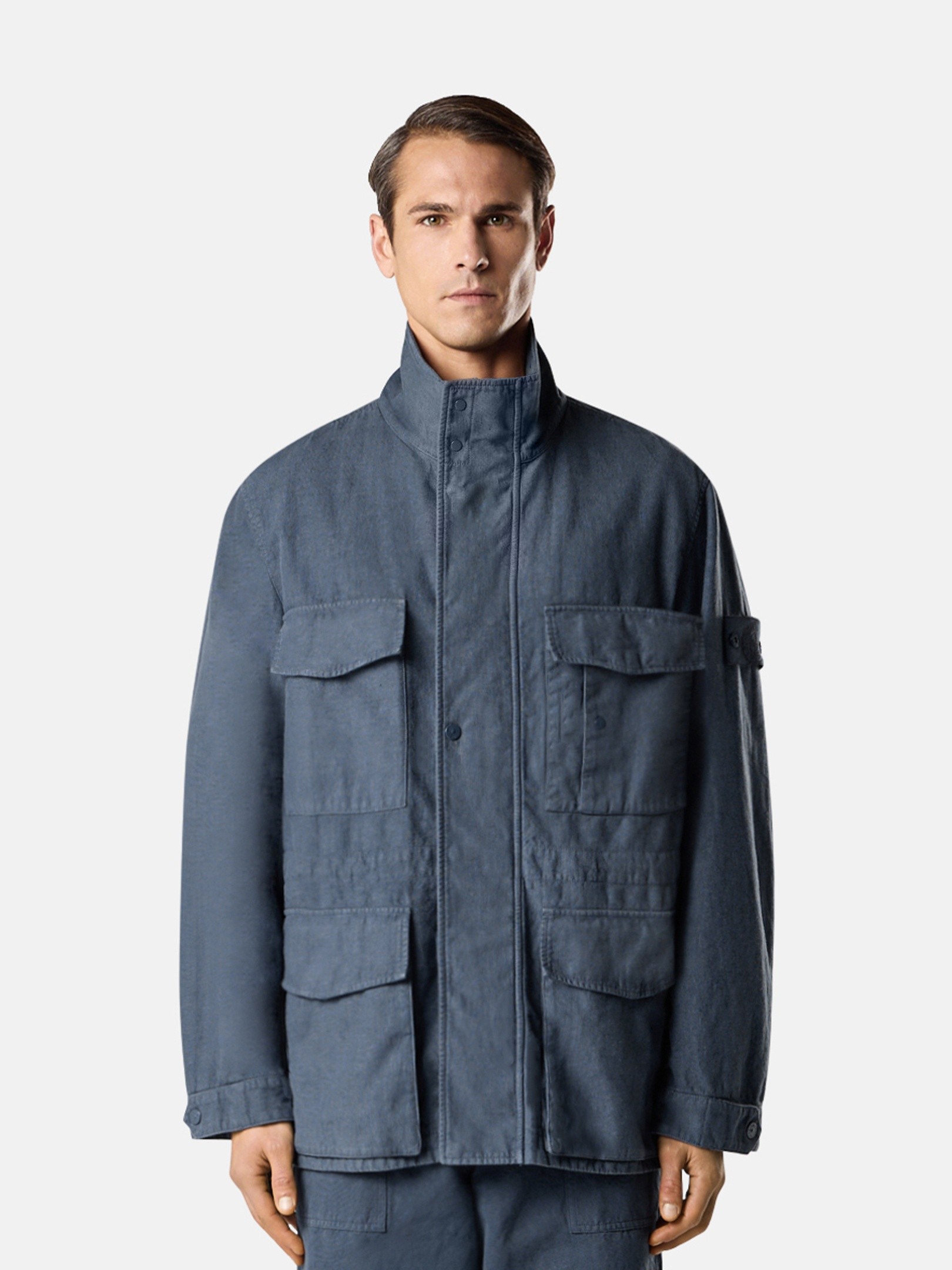 メンズ向けコートやジャケットなどアウターウェア | Stone Island