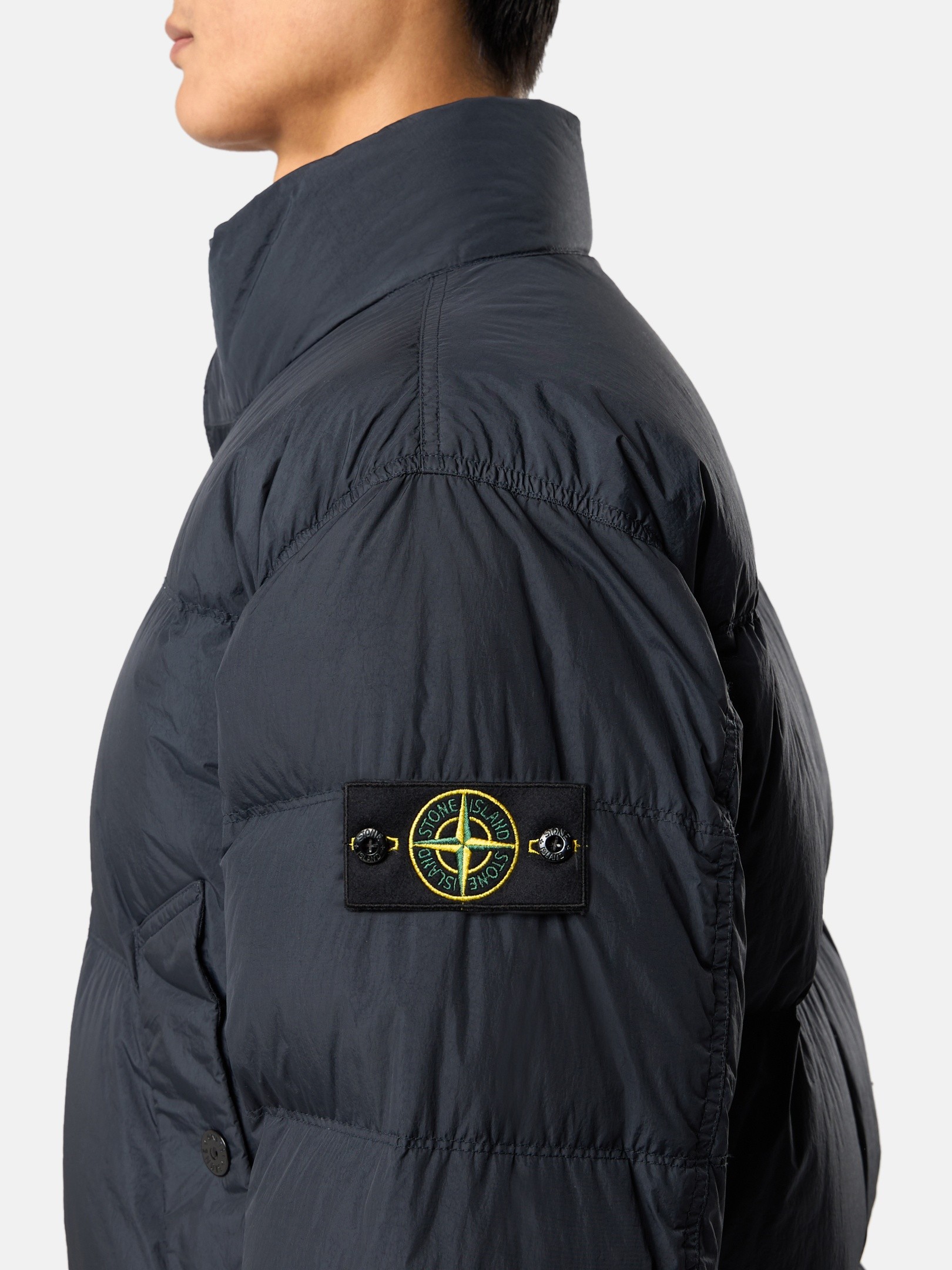 メンズ向けコートやジャケットなどアウターウェア | Stone Island