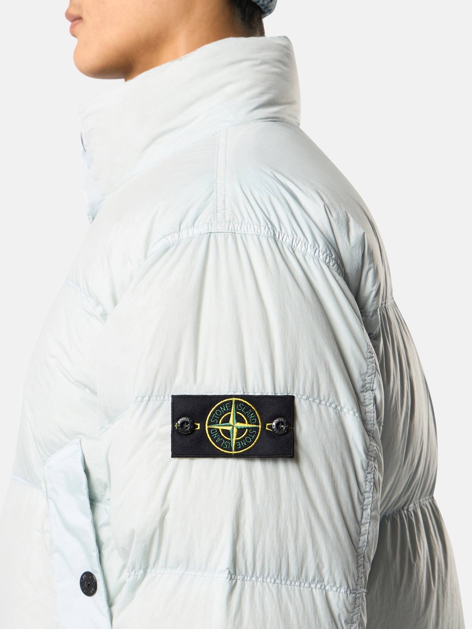 メンズ向けコートやジャケットなどアウターウェア | Stone Island