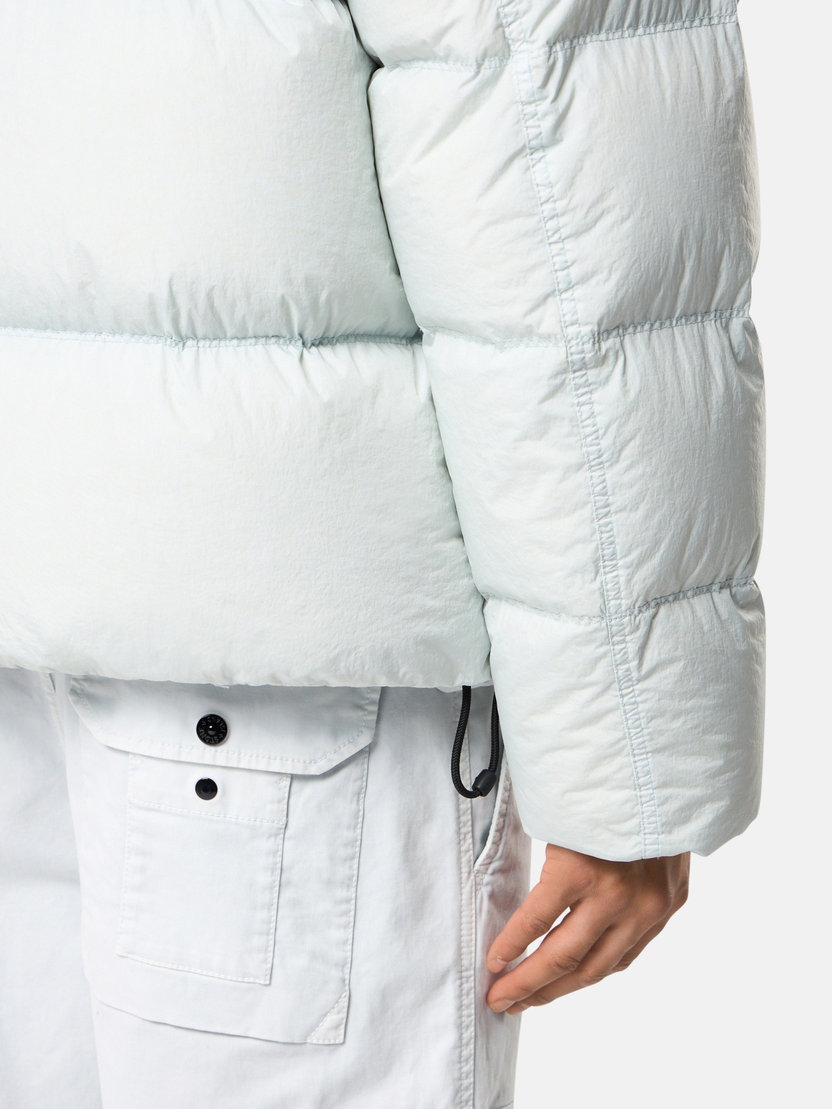 メンズ向けコートやジャケットなどアウターウェア | Stone Island