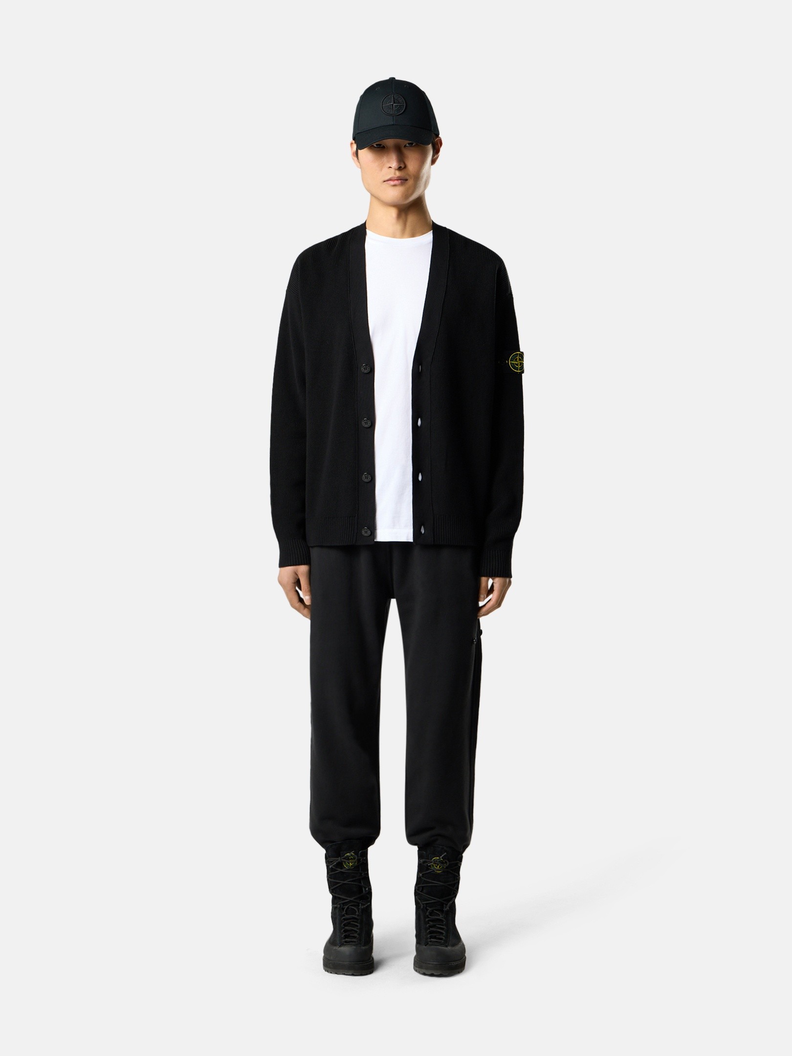 わ*き様 新宿伊勢丹購入ストーンアイランド肉厚ニットアウターネイビーM わ*き様 新宿伊勢丹購入ストーンアイランド肉厚ニットアウターネイビー