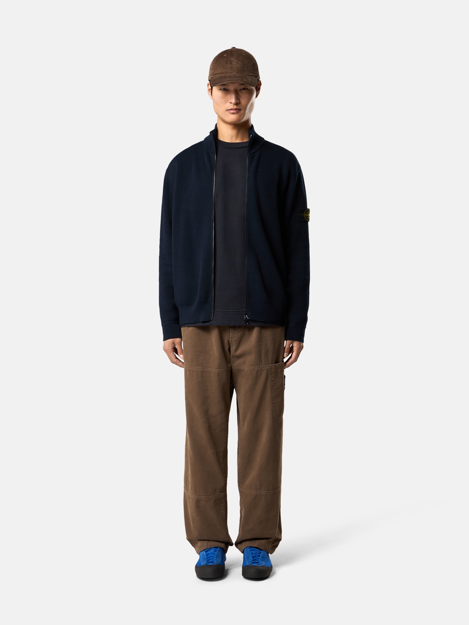 サナ着用 STONE  26SS新作 ジップアップ ジャンパー サナ着用 STONE ISLAND 26SS新作 ジップアップ ジャンパー