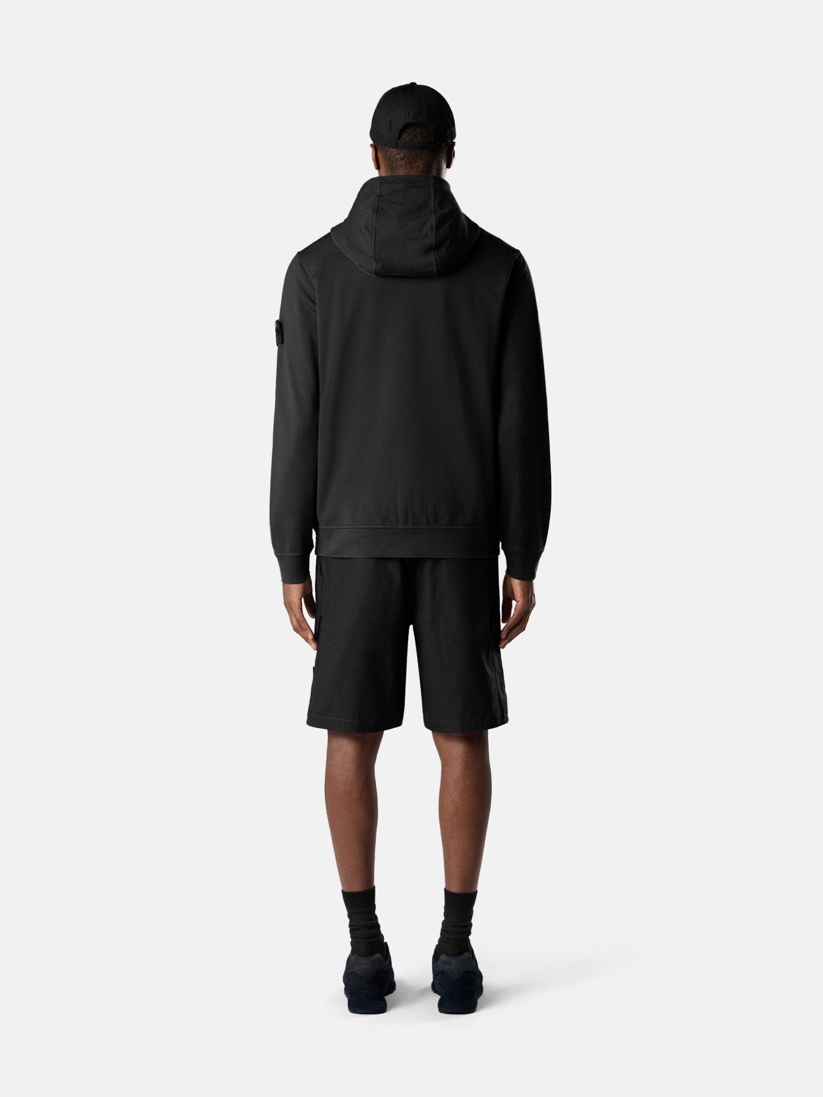Black Regular-fit zipper-up hooded sweatshirt with pockets 6100024