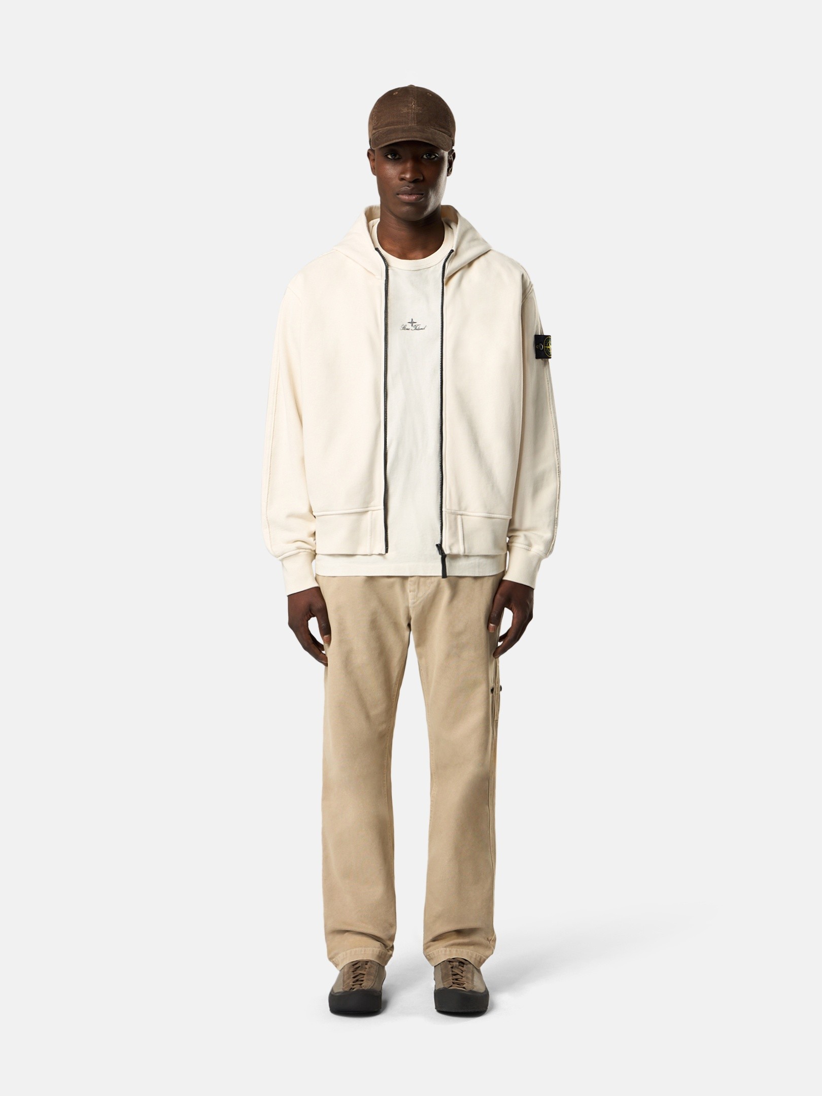 新品　ito fukuoka BOAVEST (beige×white) Ivory Oversized-fit zip-up hooded sweatshirt with pockets 6100039