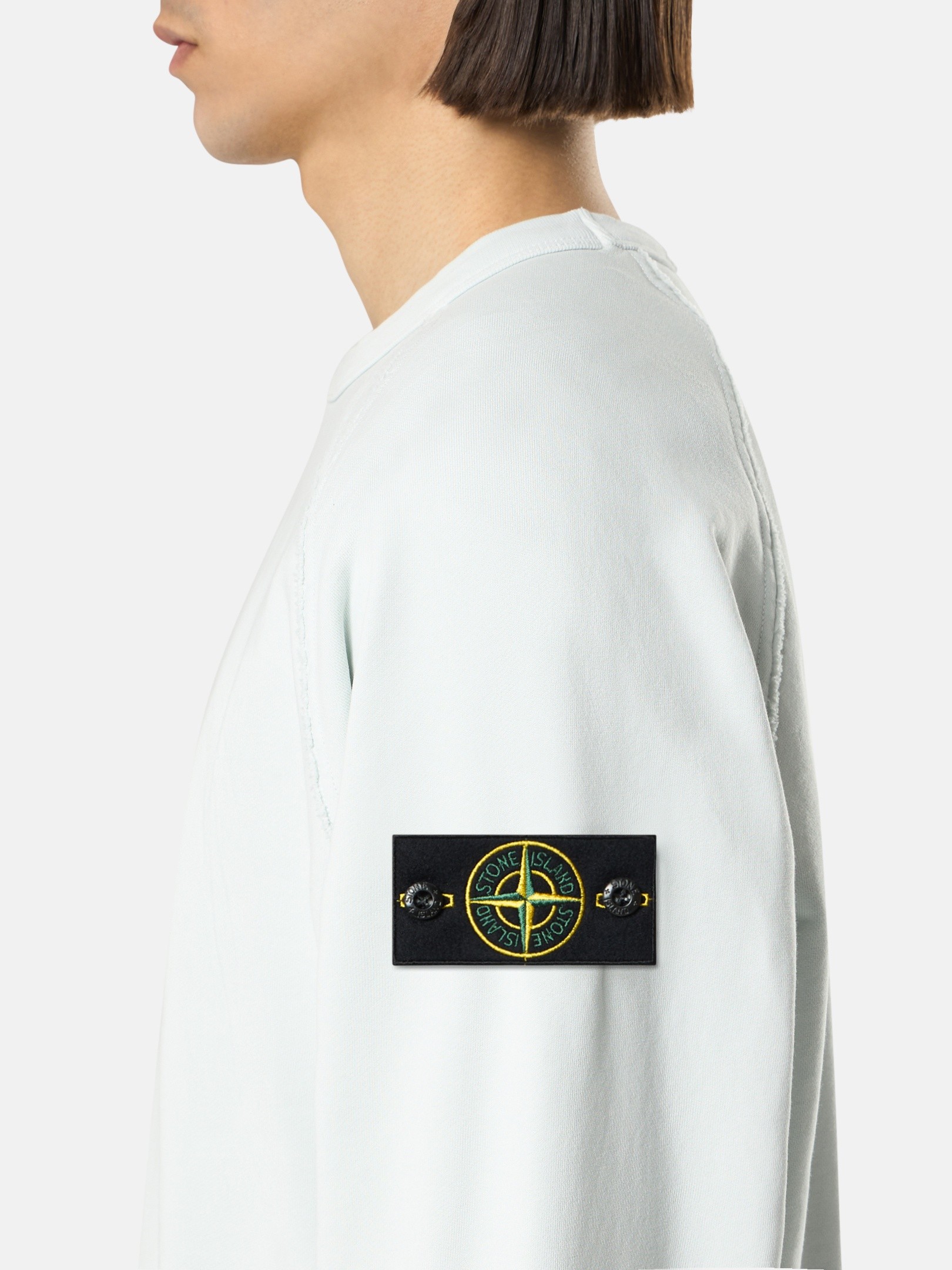 フード付きスウェットとラウンドネックスウェット | Stone Island