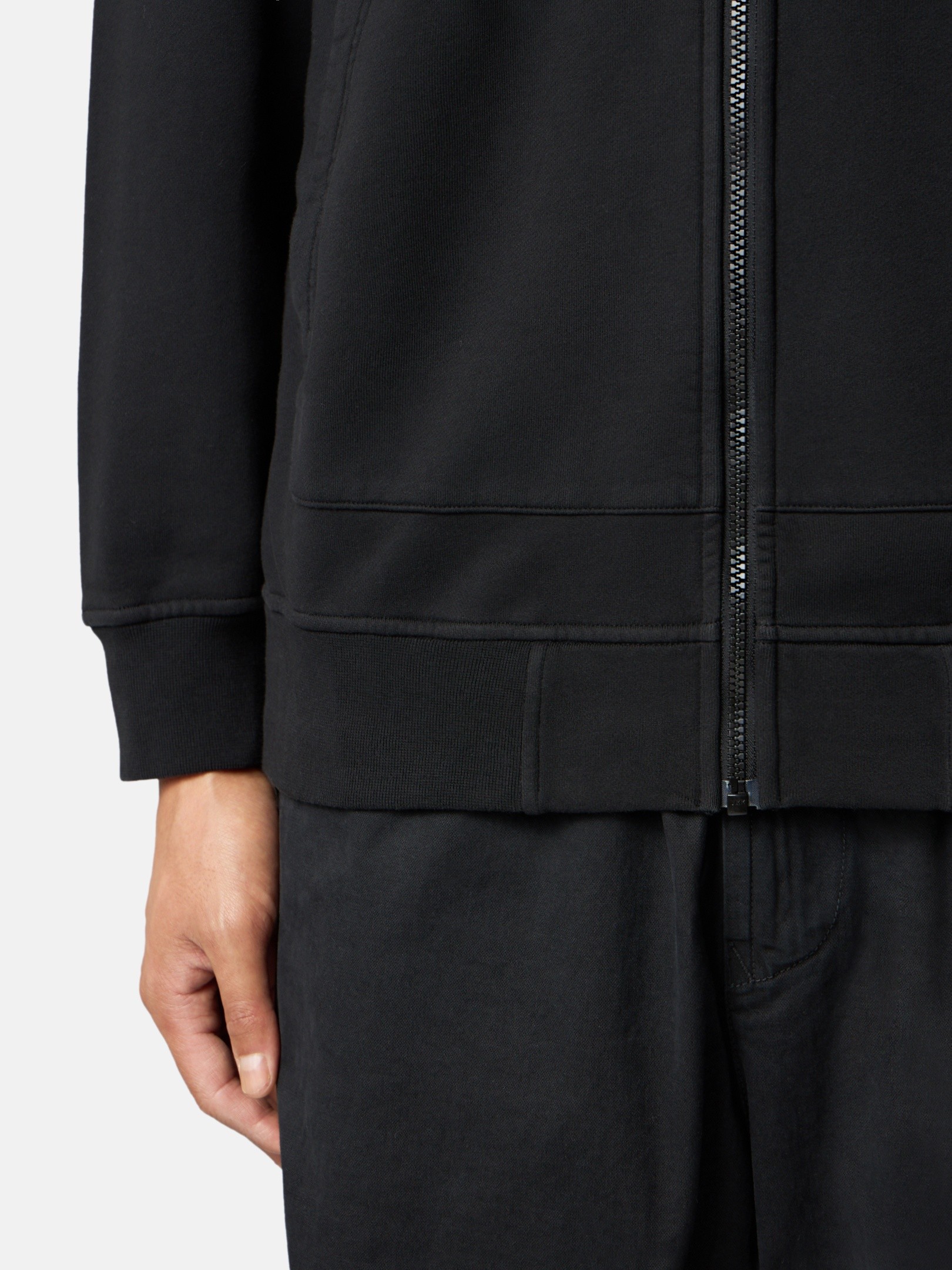 Black Regular-fit zipper-up hooded sweatshirt with pockets 6100061