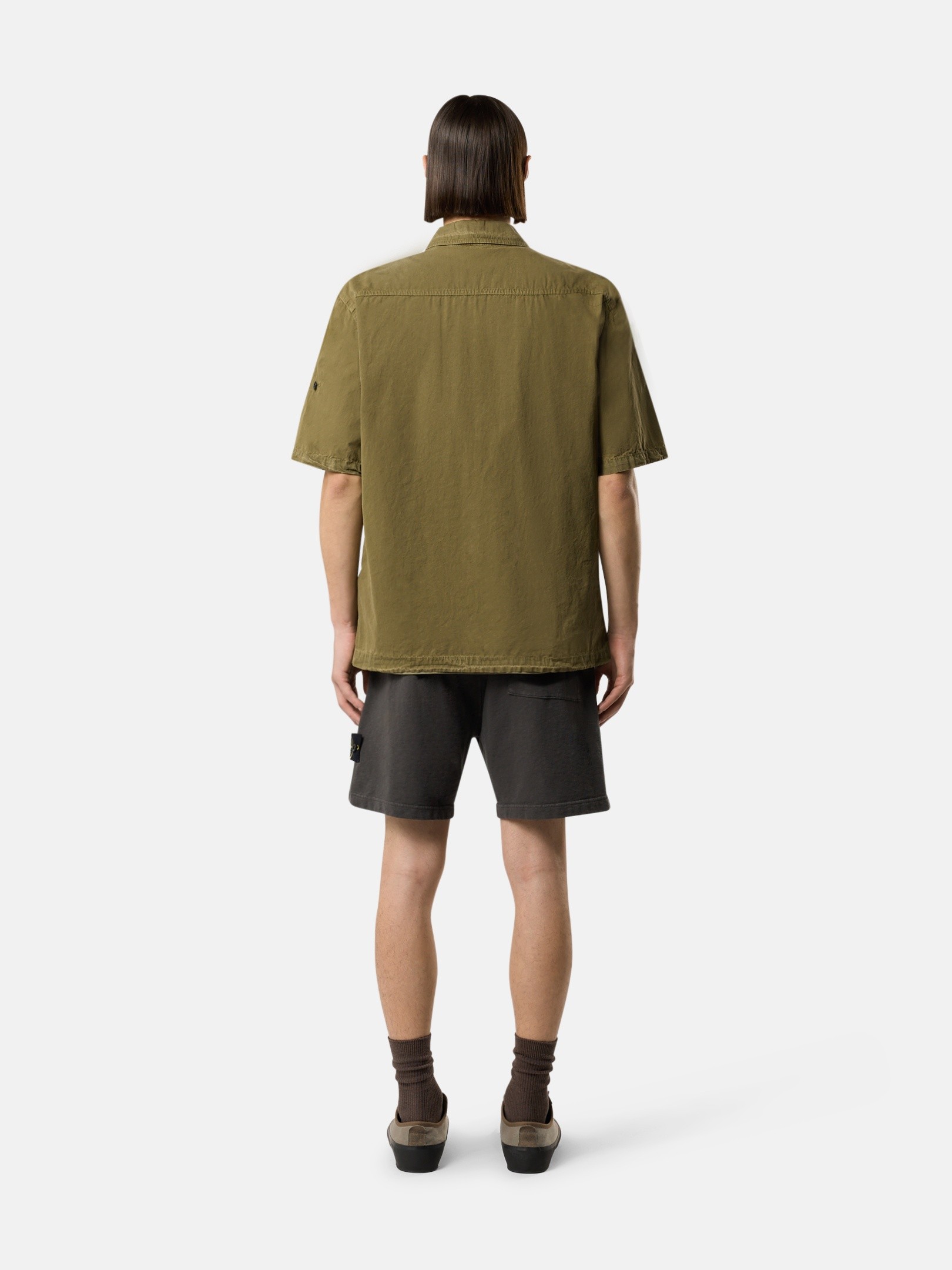 メンズバミューダ、ショート、ハーフパンツ | Stone Island