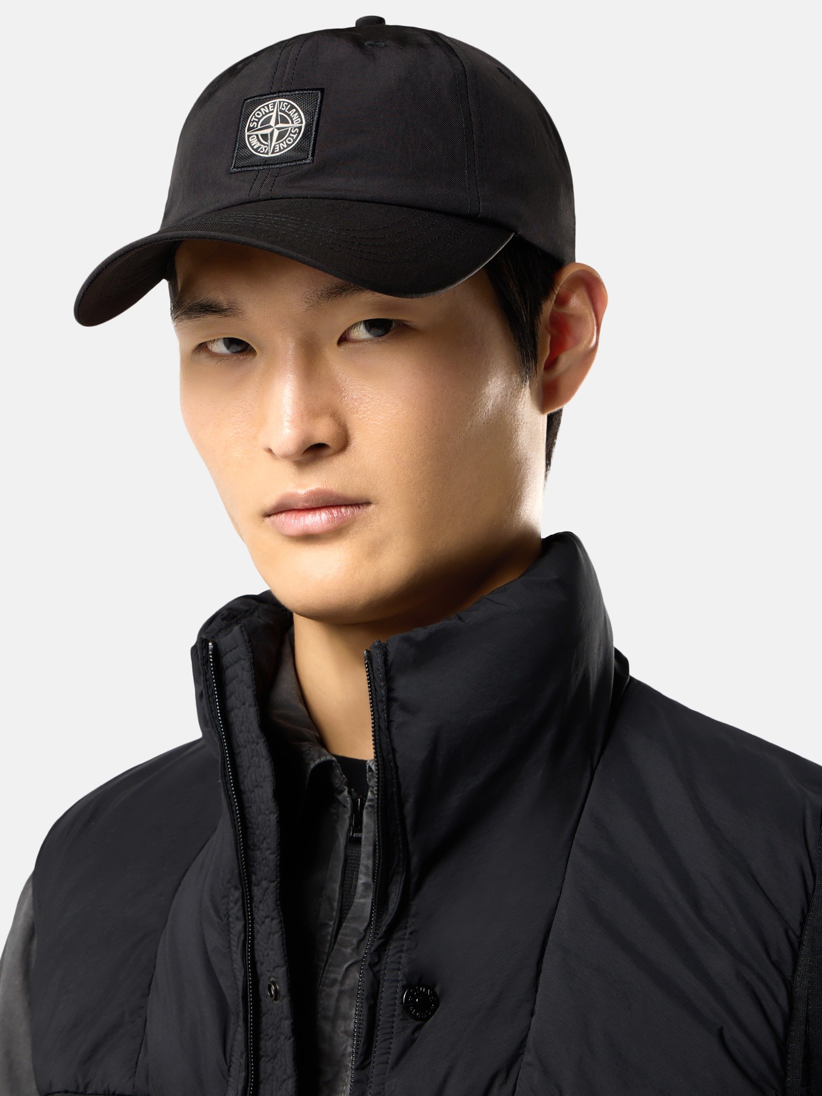 ブラック ベースボールキャップ Compassパッチ 9100001 RECYCLED NYLON