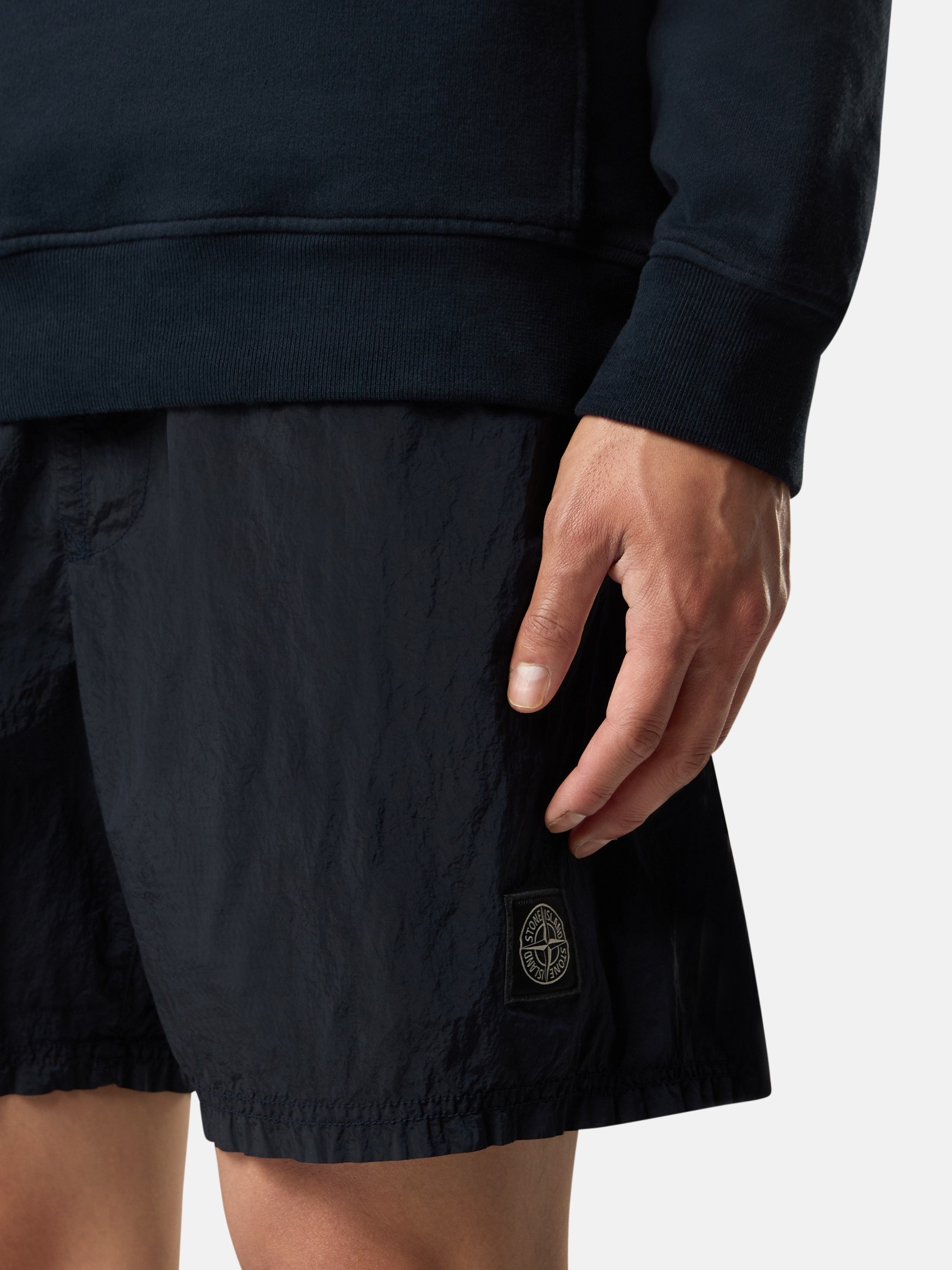 Navy Blue Regular-fit mid-length swim shorts with pockets B100004