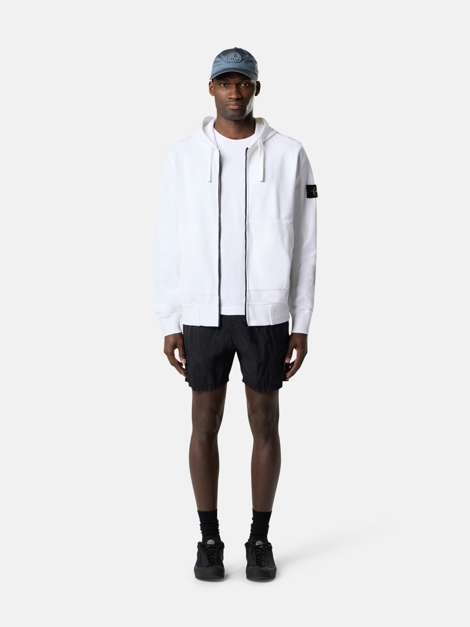 Black Regular-fit mid-length swim shorts with pockets B100004