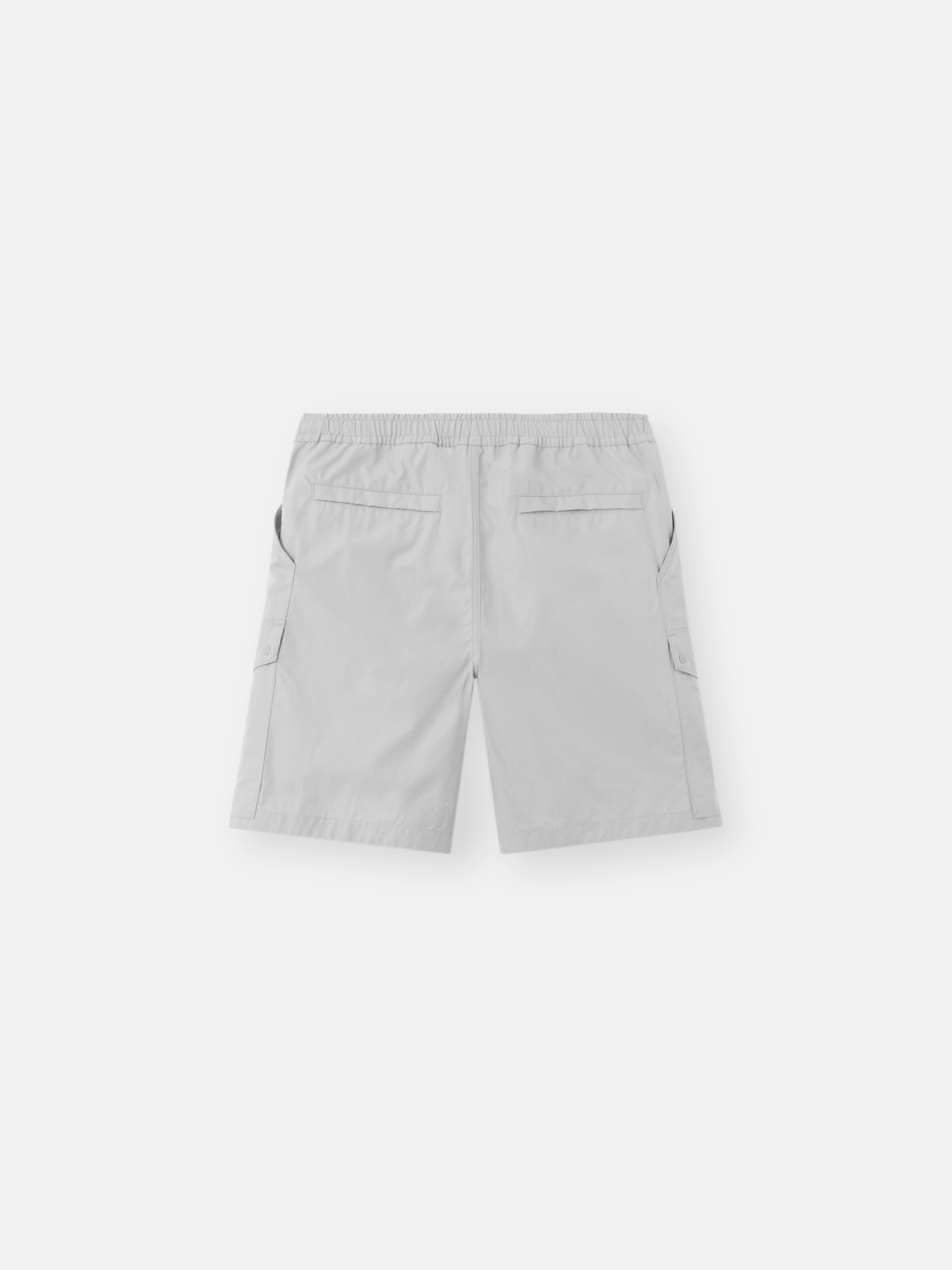 ダストグレー コンフォートフィット カーゴショートパンツ 防風性