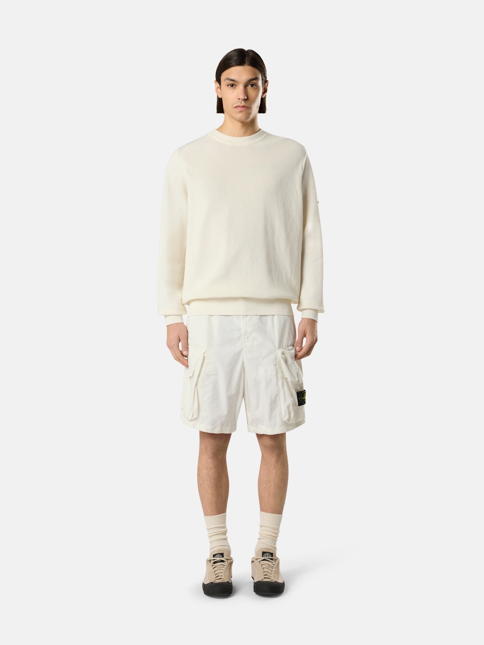 Ivory Loose-wide-leg-fit cargo shorts with drawstring waist 