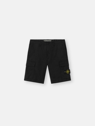 Black Regular-fit cargo Bermuda shorts with zipper pockets L100020