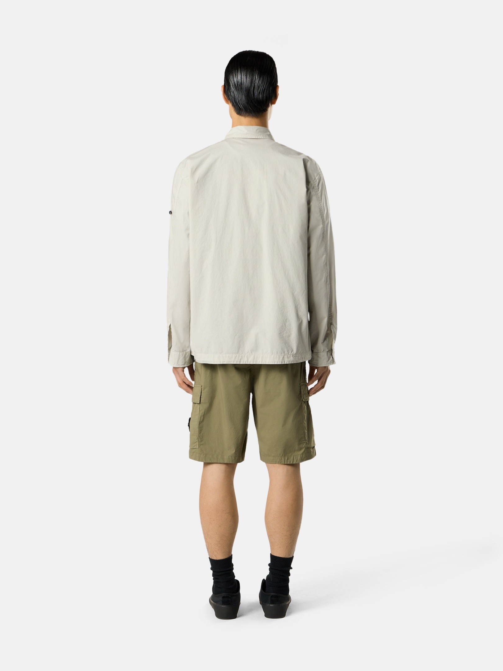 メンズバミューダ、ショート、ハーフパンツ | Stone Island