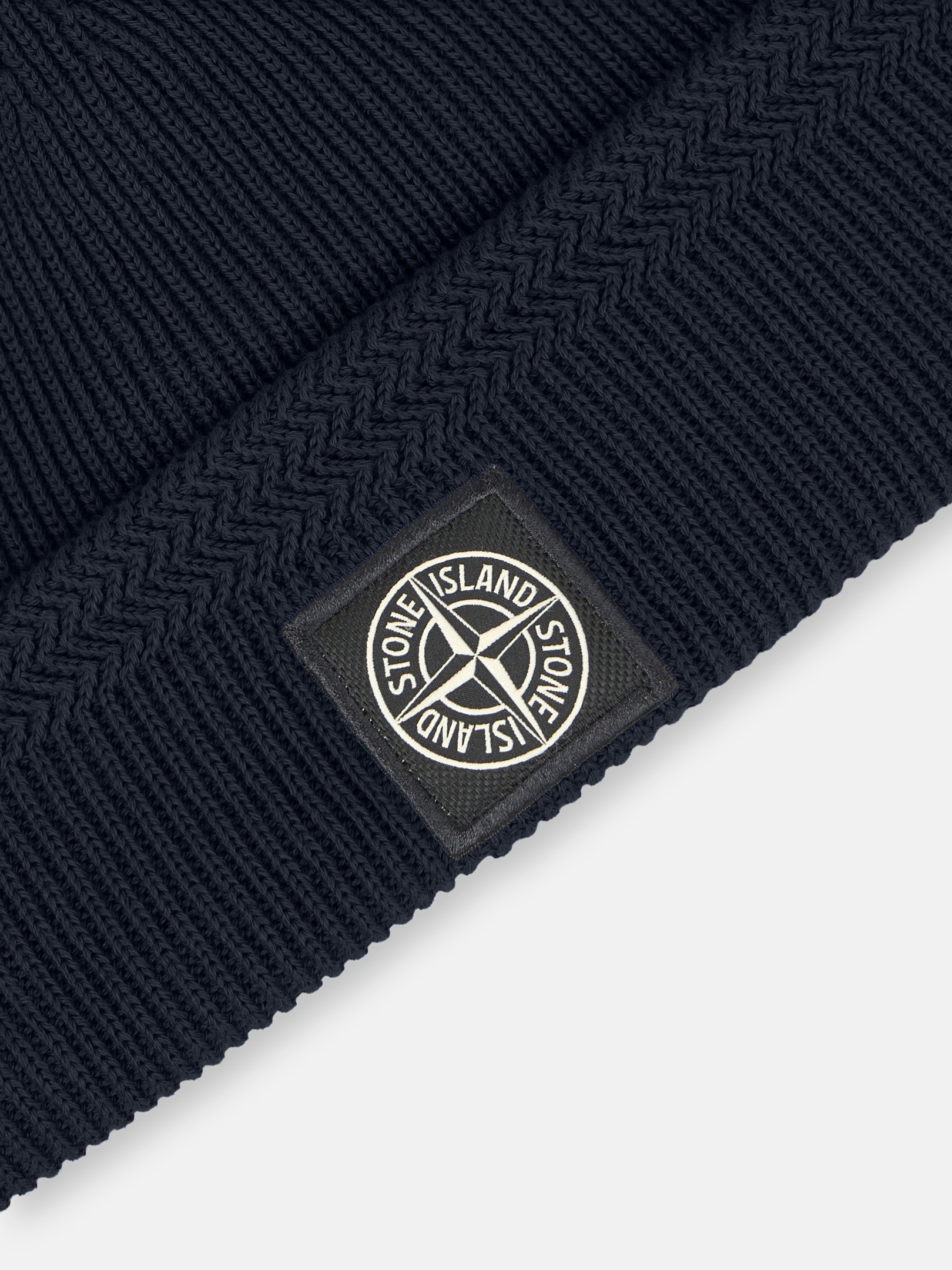 ロゴパッチ付きメンズ入りビーニー | Stone Island