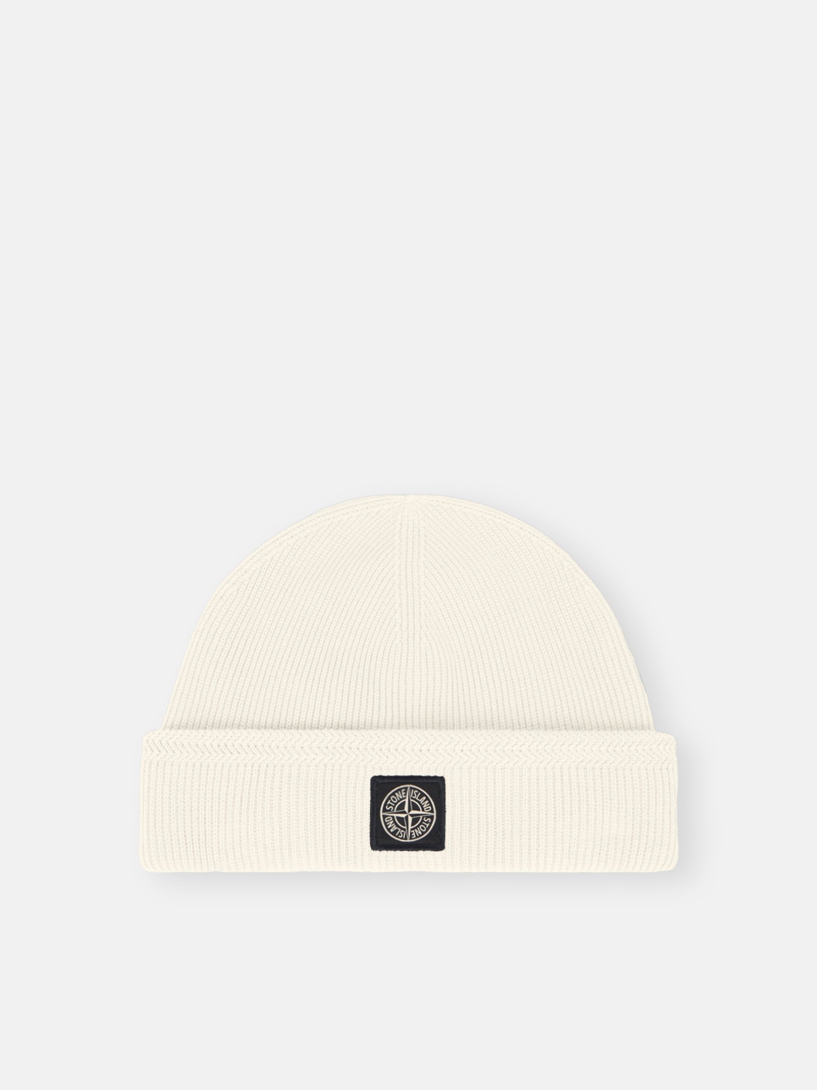 Men's beanies with logo patch | Stone Island