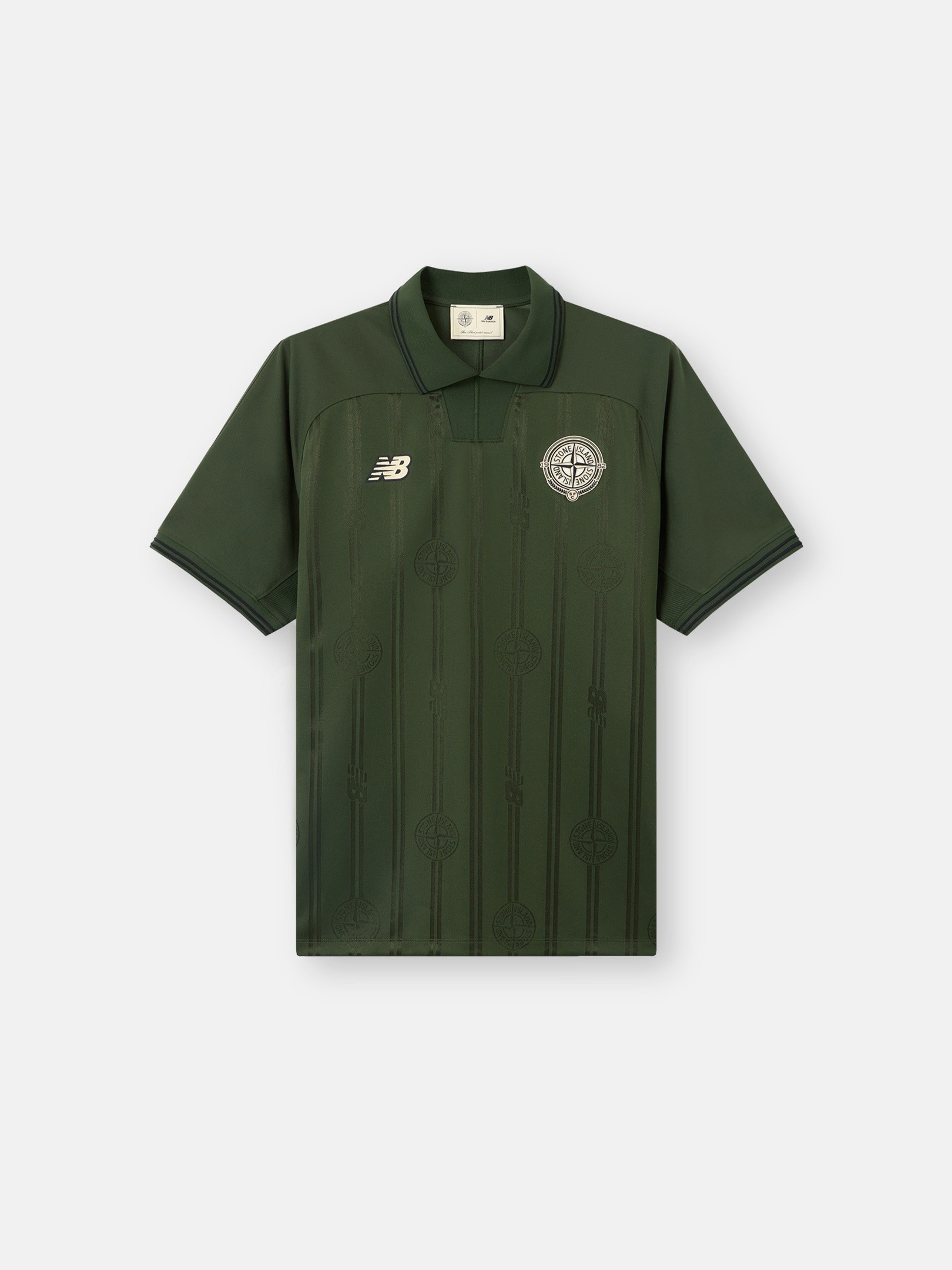 Juniper Set of jersey, shorts, and socks STONE ISLAND | NEW