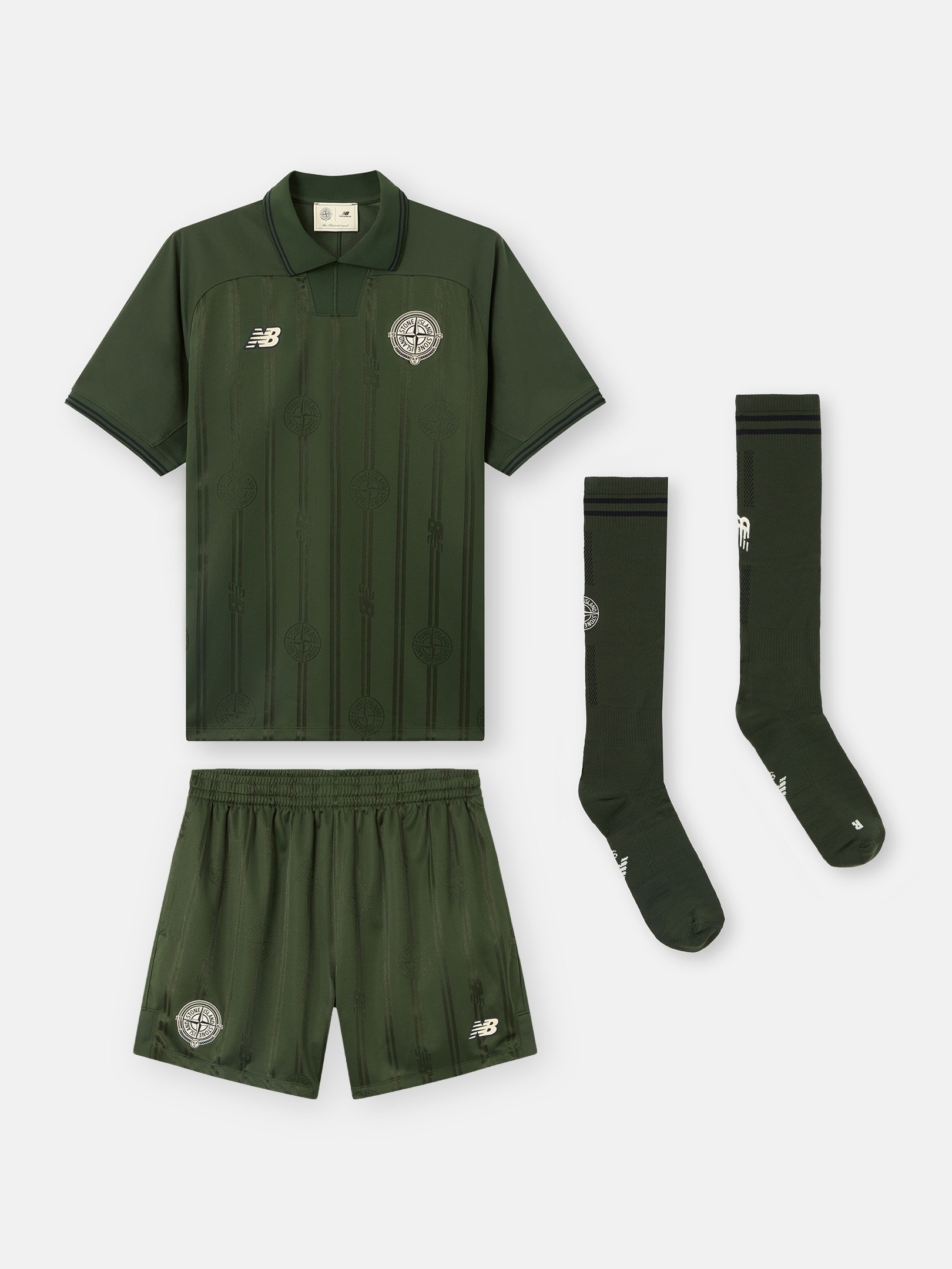Juniper Set of jersey, shorts, and socks STONE ISLAND | NEW