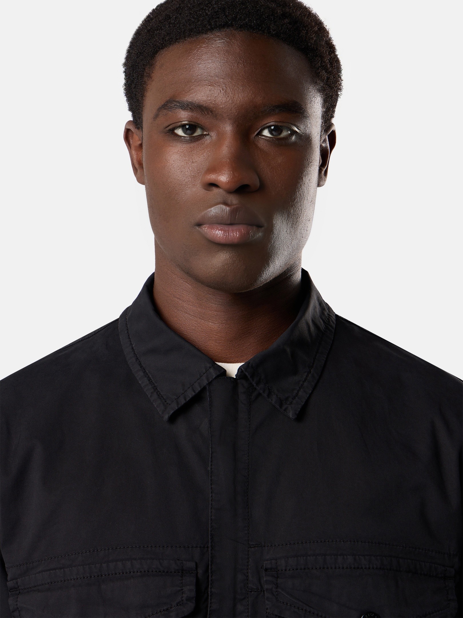 Black Regular-fit zip-up overshirt with chest pockets 1200003