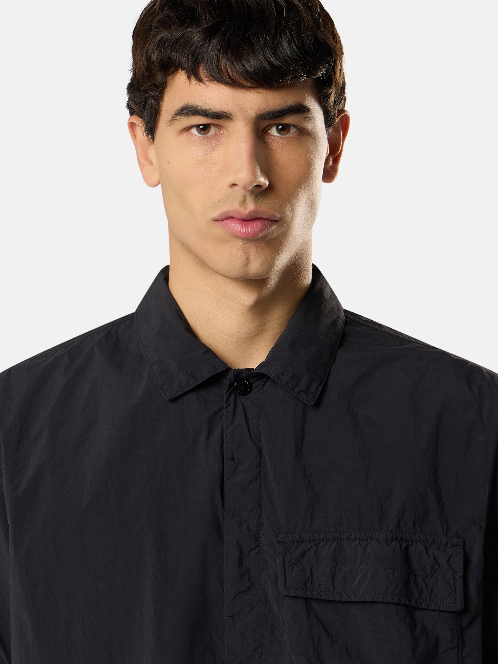 Black Comfort-fit short-sleeve shirt with chest pocket 1200019