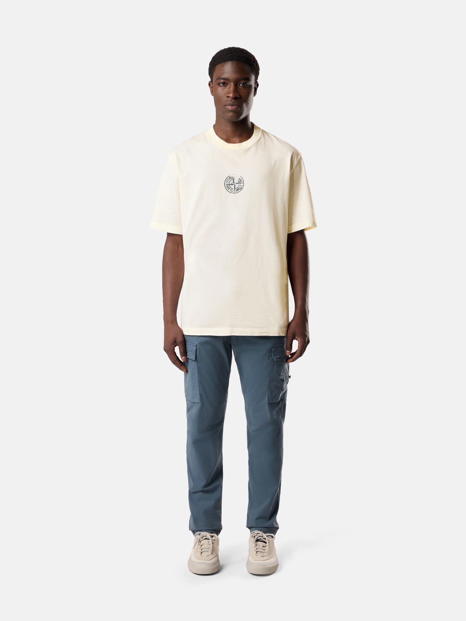 Ivory Regular-fit T-shirt with 'Vertical Placement' print 2100001
