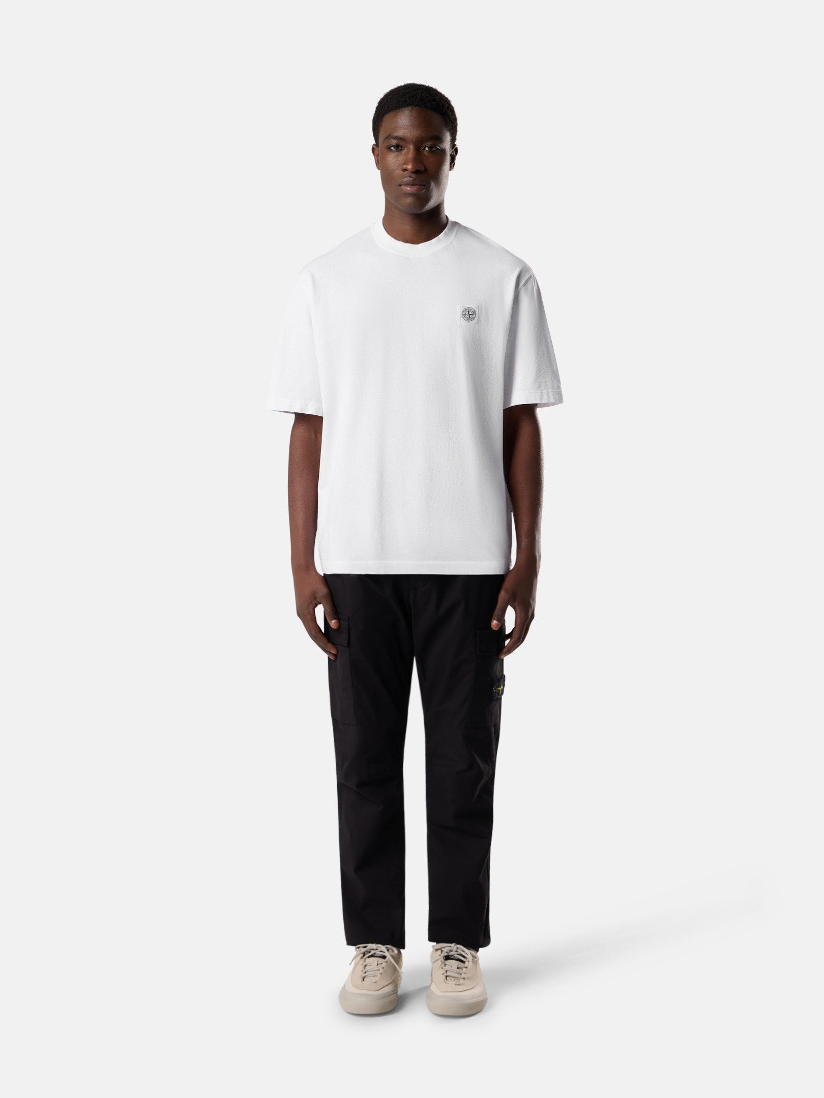 メンズ向け半袖&長袖ポロシャツとTシャツ | Stone Island