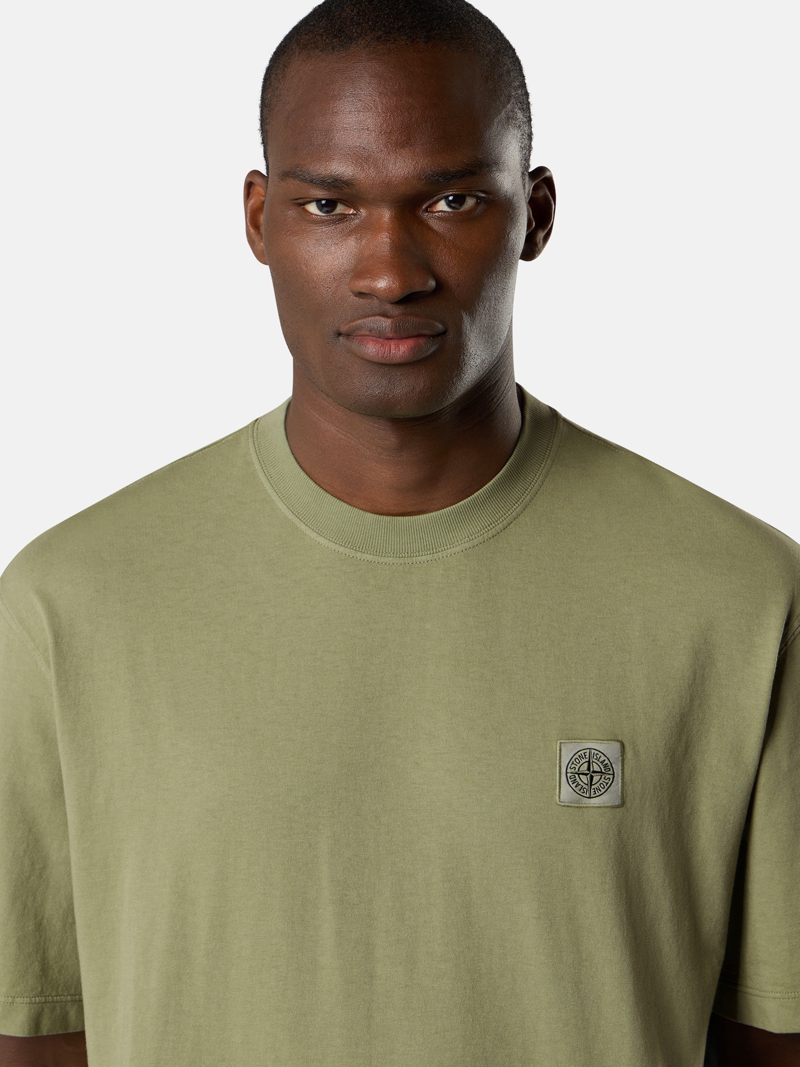 Laurel Green Regular-fit T-shirt with Compass patch 2100030 COMBED