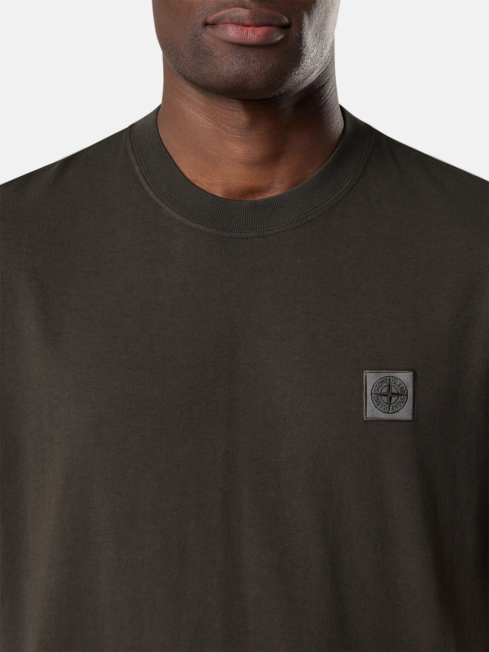 Coal Gray Regular-fit T-shirt with Compass patch 2100030 COMBED