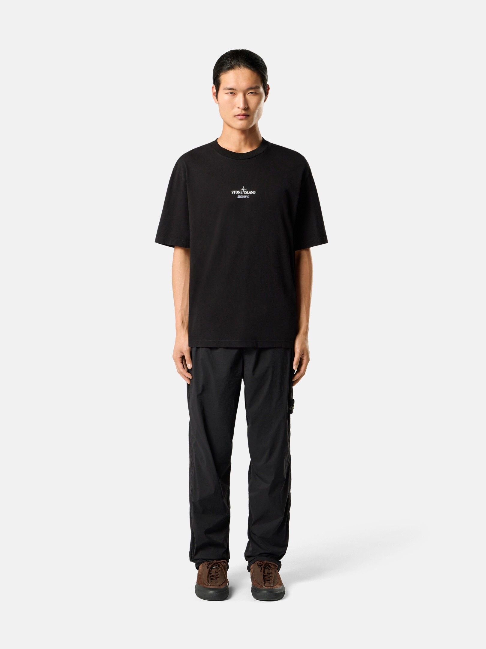 Black Regular-fit T-shirt with seasonal 'ARCHIVIO' print 2100033