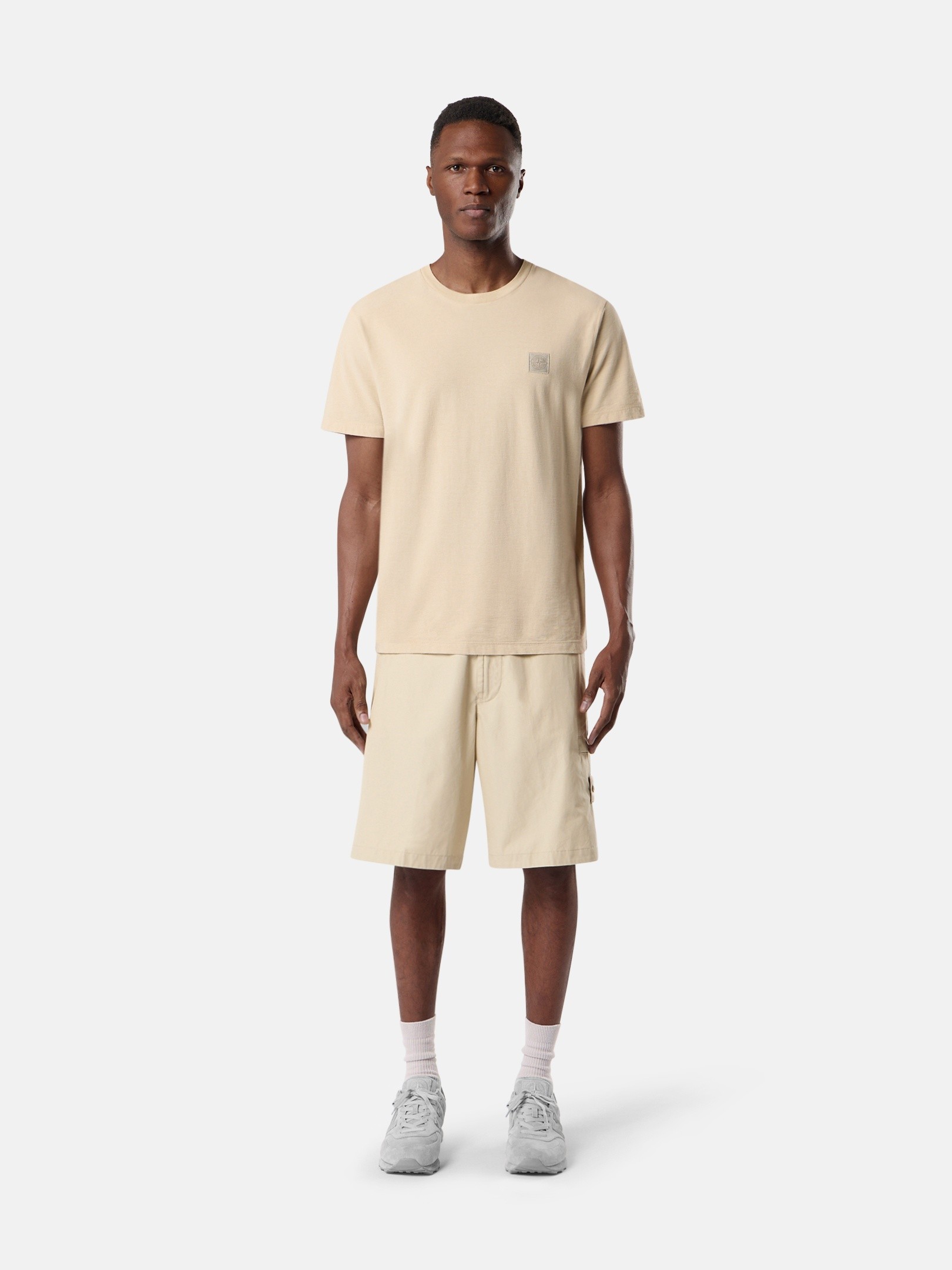 メンズ向け半袖&長袖ポロシャツとTシャツ | Stone Island