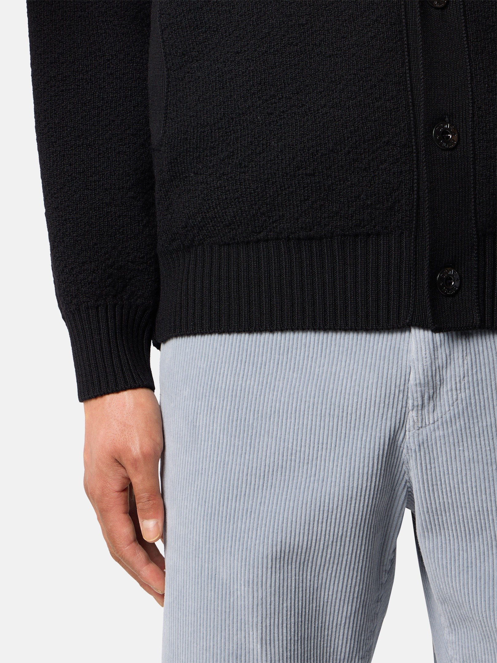 Vネックとボタン付きメンズカーディガン | Stone Island