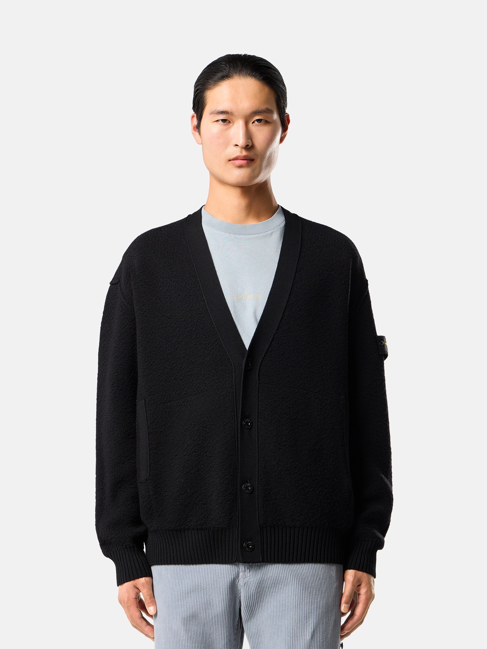 Vネックとボタン付きメンズカーディガン | Stone Island