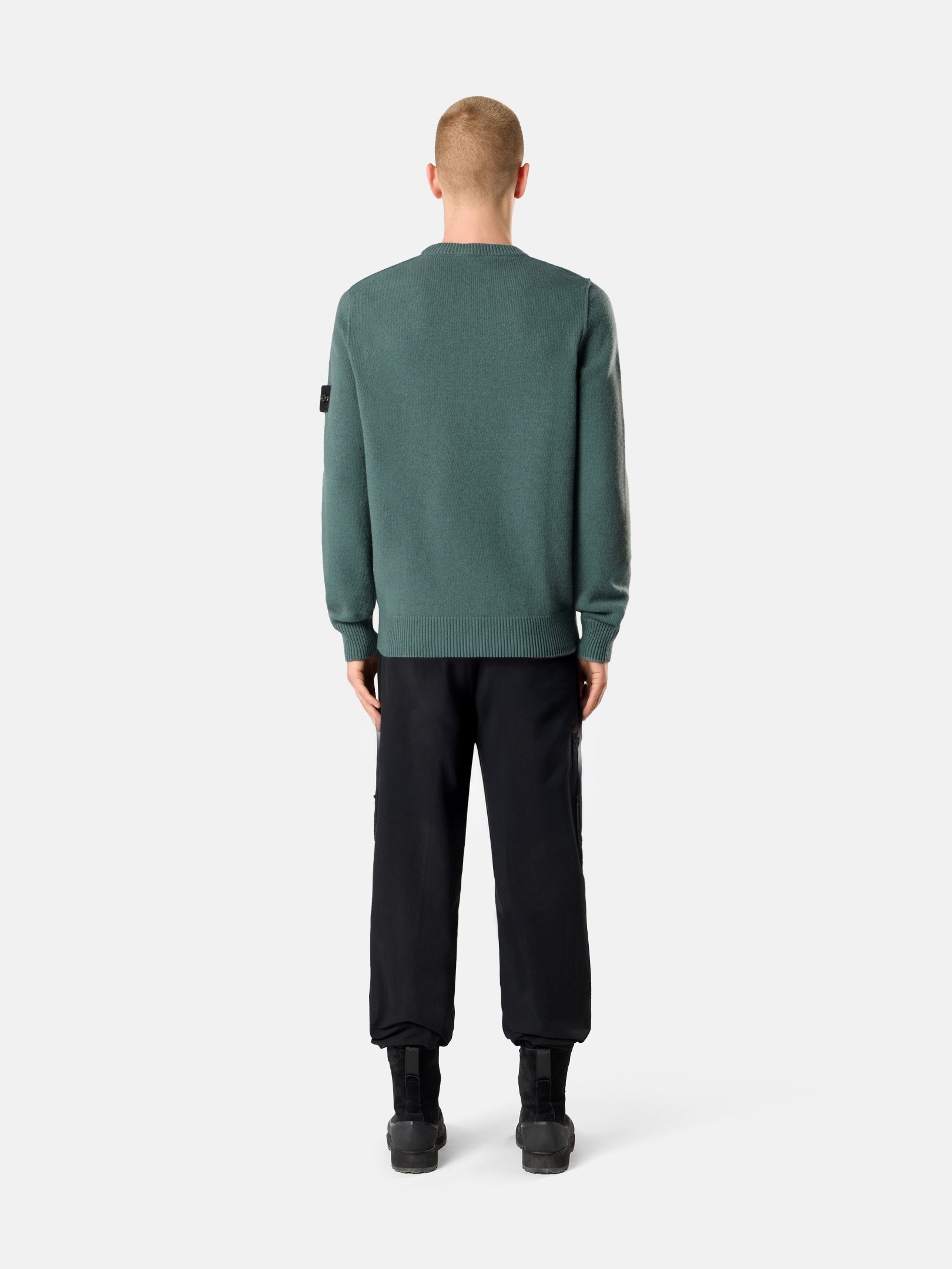 カーディガン、セーター、ニットなどメンズニットウェア | Stone Island
