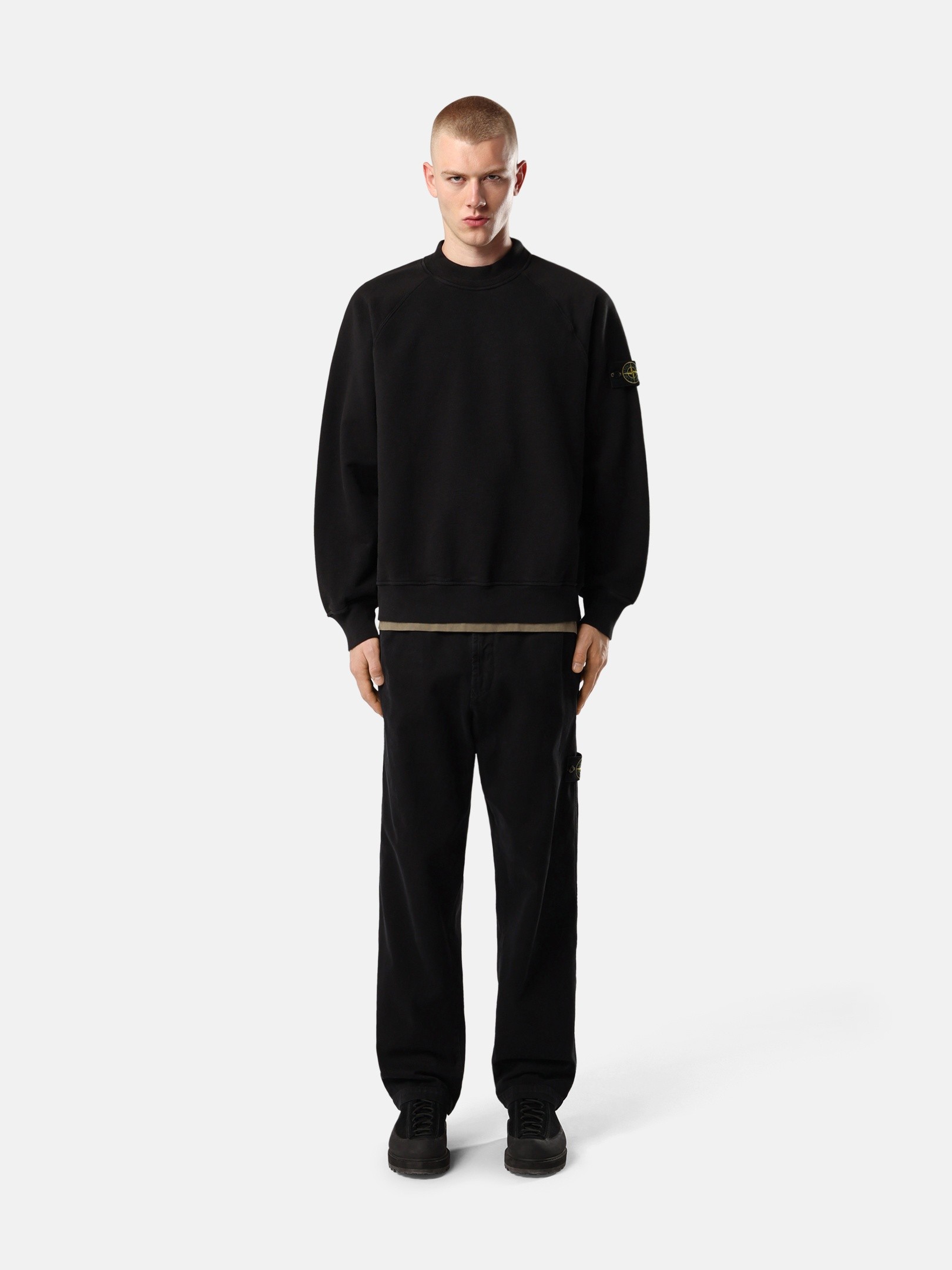 Black Oversized-fit mock neck sweatshirt with raglan sleeves