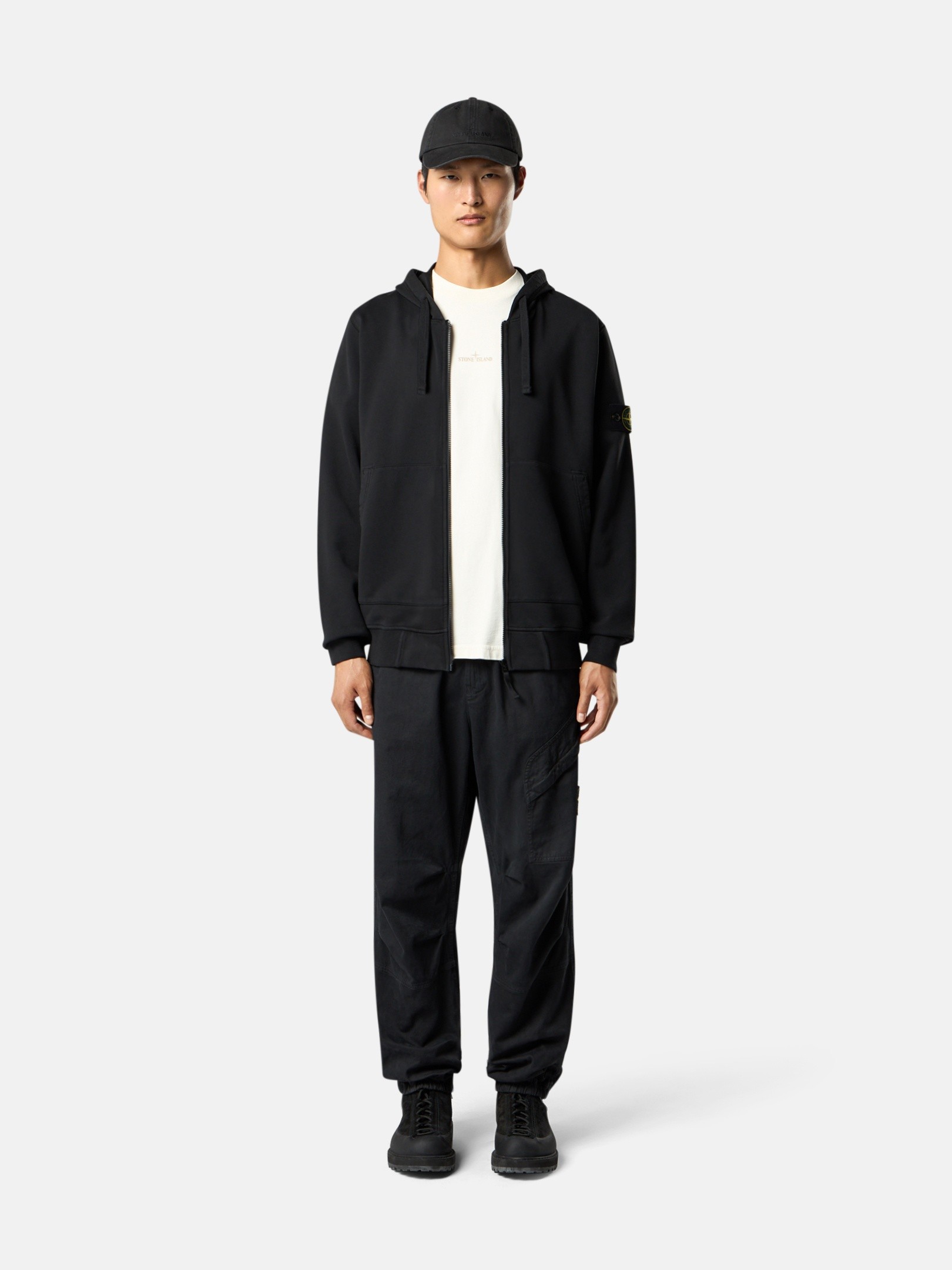 Black Regular-fit zipper-up hooded sweatshirt with pockets 6100061