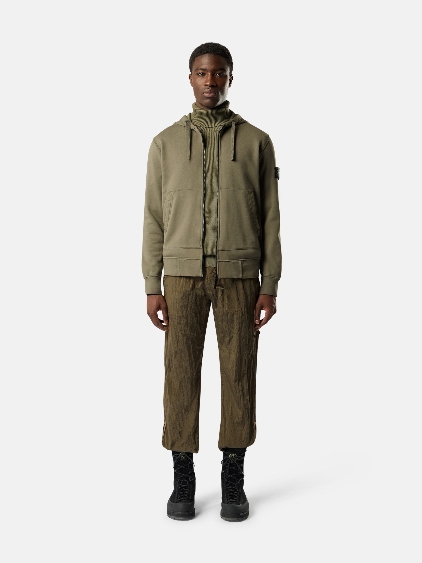 Military Green Regular-fit zip-up hooded sweatshirt with pockets